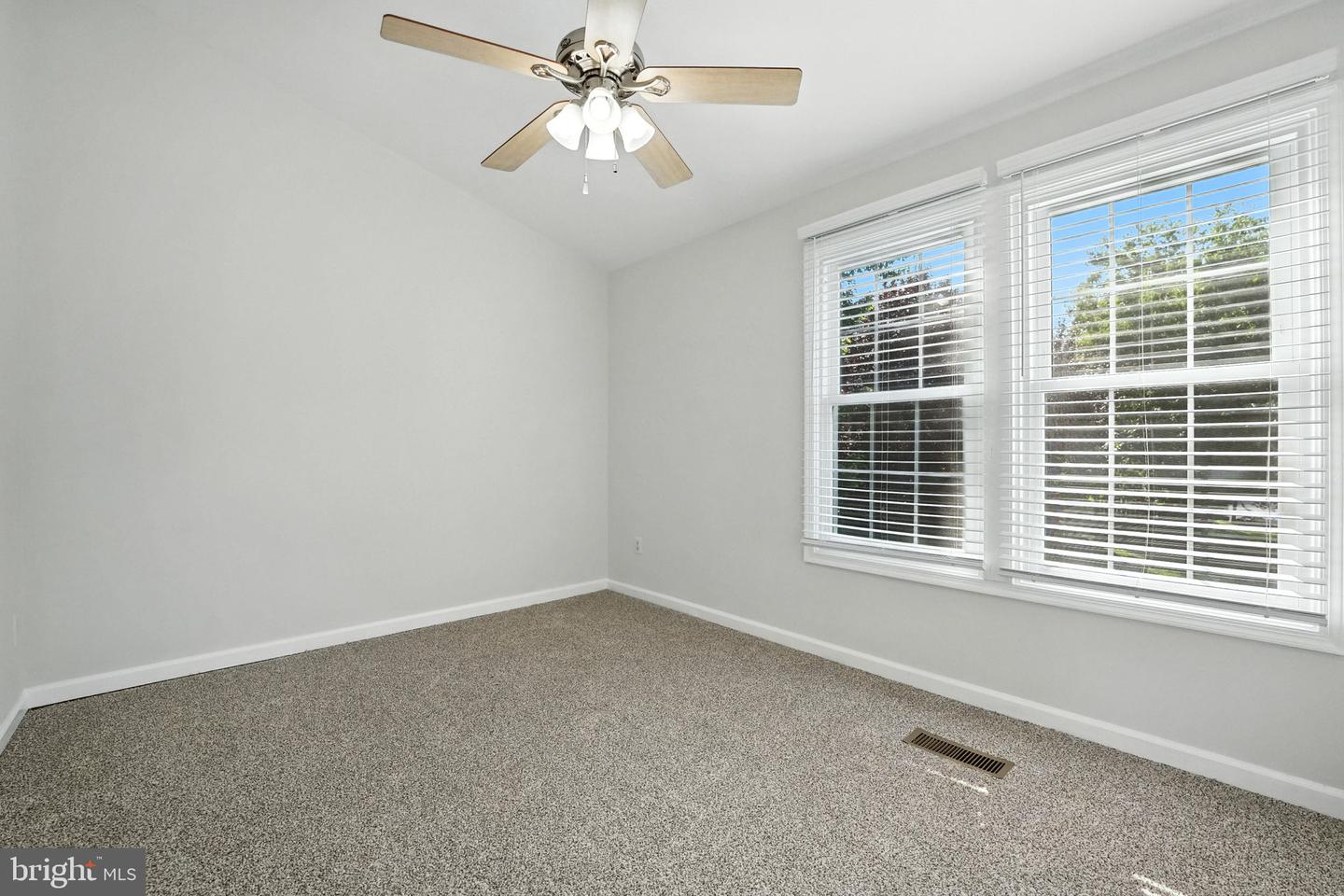 9763 MOCK ORANGE CT, MANASSAS, Virginia 20110, 3 Bedrooms Bedrooms, ,3 BathroomsBathrooms,Residential,For sale,9763 MOCK ORANGE CT,VAMN2008684 MLS # VAMN2008684