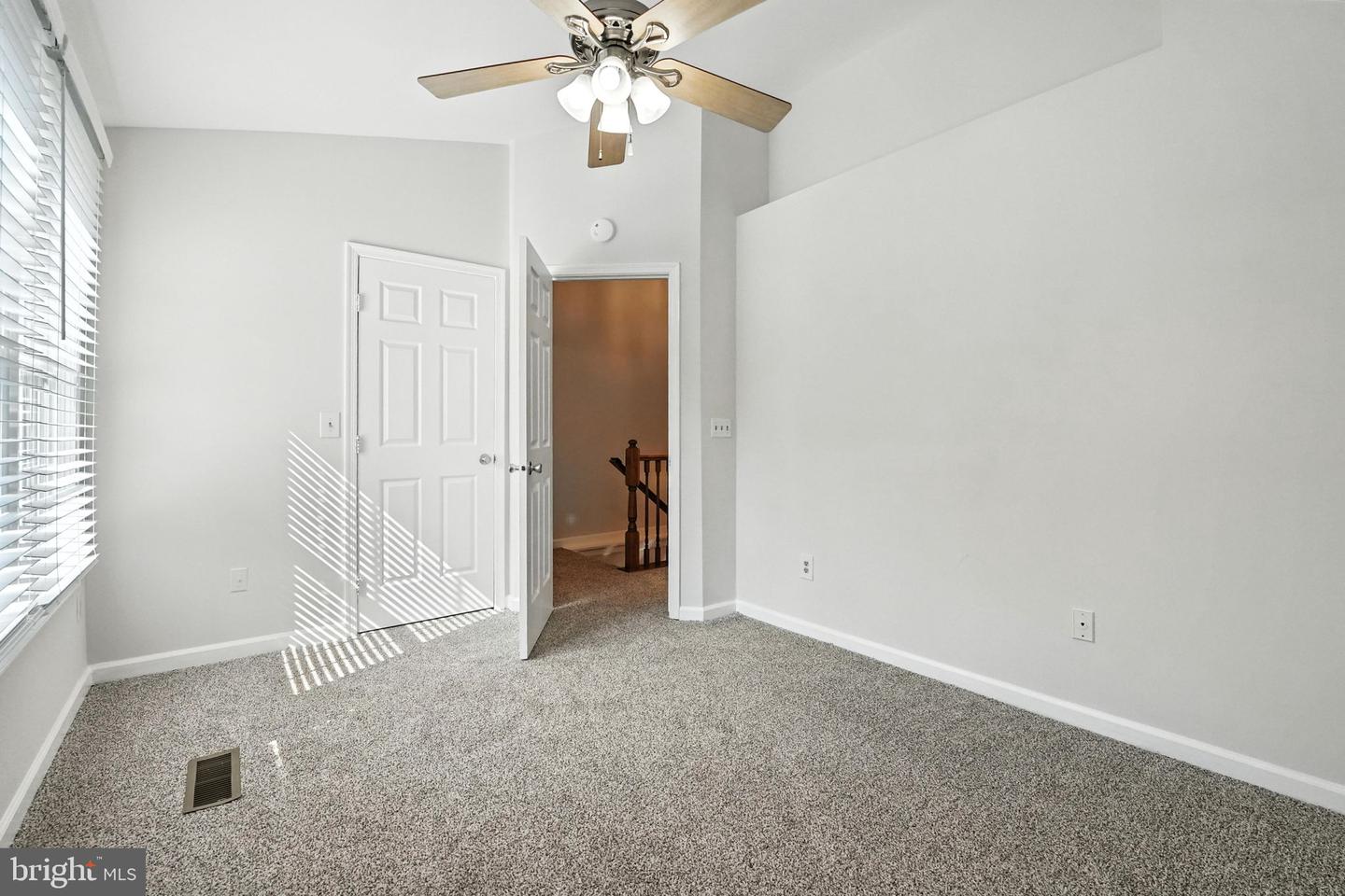 9763 MOCK ORANGE CT, MANASSAS, Virginia 20110, 3 Bedrooms Bedrooms, ,3 BathroomsBathrooms,Residential,For sale,9763 MOCK ORANGE CT,VAMN2008684 MLS # VAMN2008684