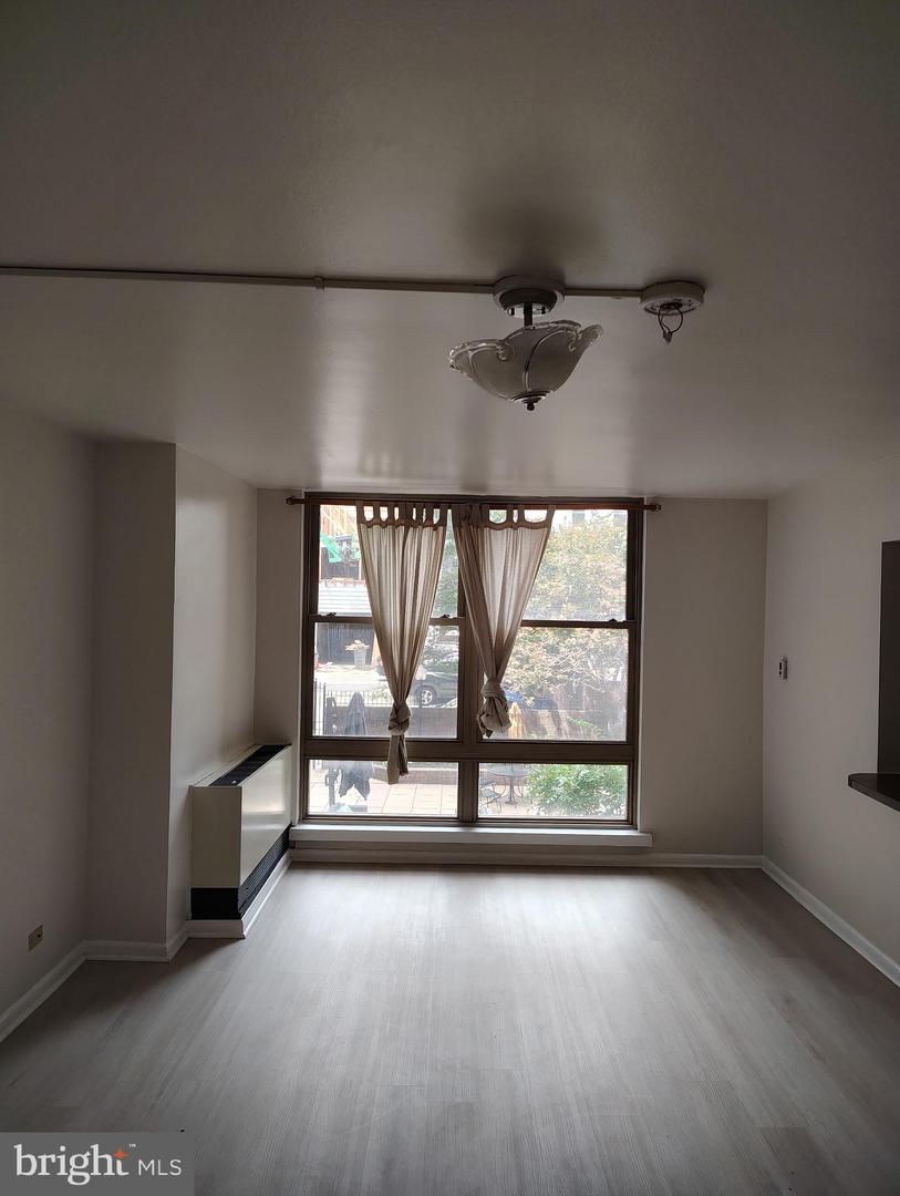 1260 NW 21ST ST NW #210, WASHINGTON, District Of Columbia 20036, 3 Rooms Rooms,1 BathroomBathrooms,Residential,For sale,1260 NW 21ST ST NW #210,DCDC2210344 MLS # DCDC2210344