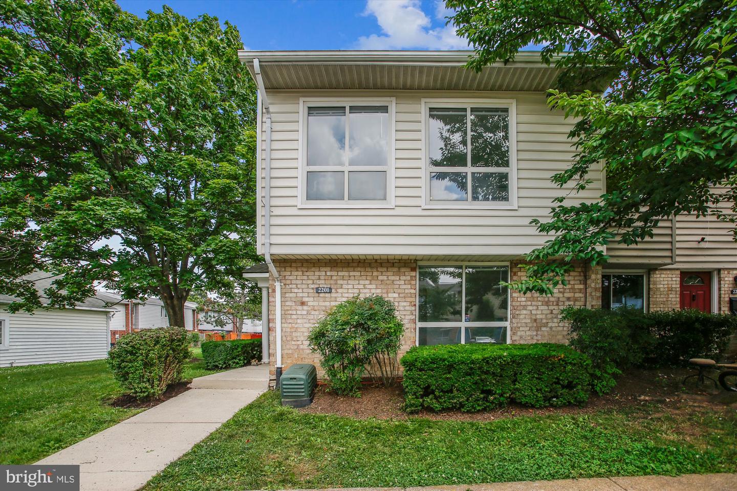 2201 JENSEN PL, HERNDON, Virginia 20170, 3 Bedrooms Bedrooms, ,1 BathroomBathrooms,Residential,For sale,2201 JENSEN PL,VAFX2255438 MLS # VAFX2255438