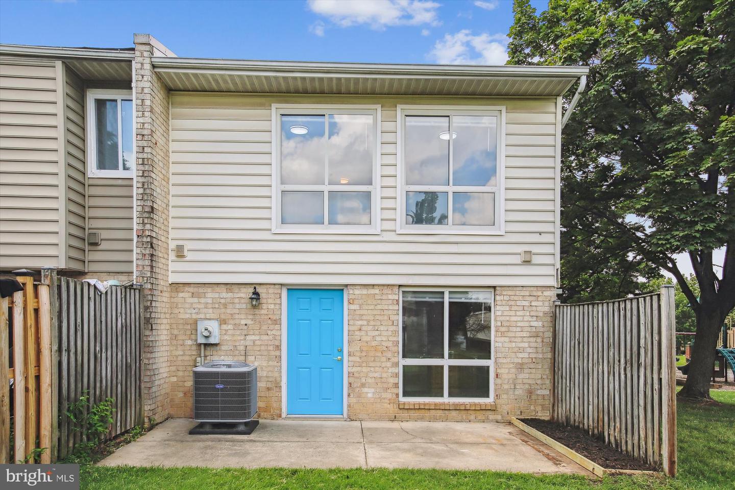 2201 JENSEN PL, HERNDON, Virginia 20170, 3 Bedrooms Bedrooms, ,1 BathroomBathrooms,Residential,For sale,2201 JENSEN PL,VAFX2255438 MLS # VAFX2255438