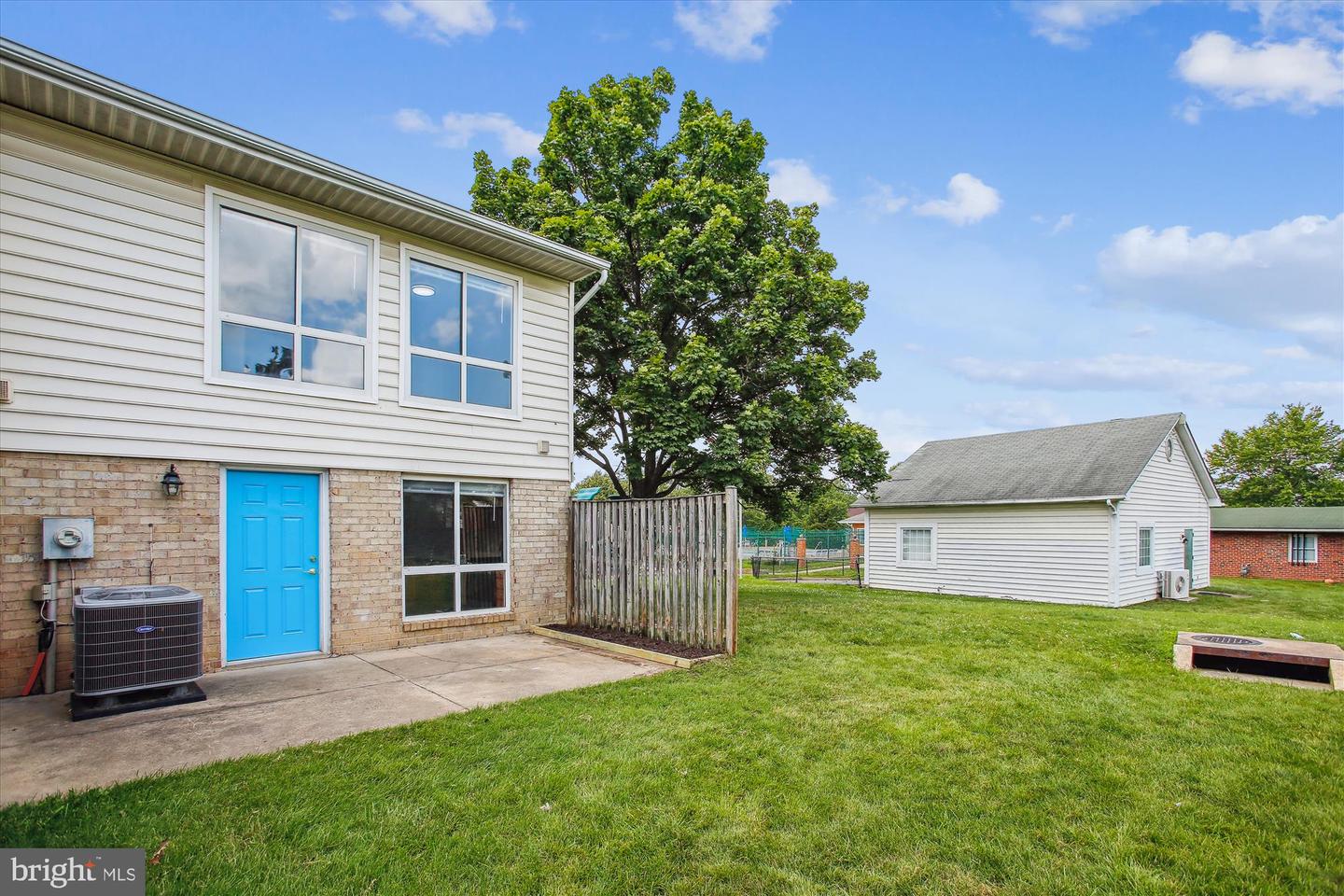 2201 JENSEN PL, HERNDON, Virginia 20170, 3 Bedrooms Bedrooms, ,1 BathroomBathrooms,Residential,For sale,2201 JENSEN PL,VAFX2255438 MLS # VAFX2255438