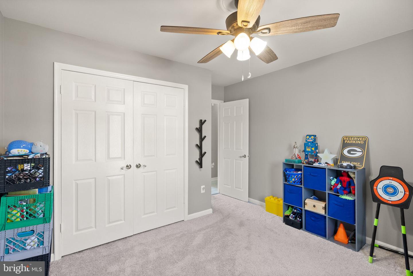 5837 RIVERSIDE DR, WOODBRIDGE, Virginia 22193, 4 Bedrooms Bedrooms, ,3 BathroomsBathrooms,Residential,For sale,5837 RIVERSIDE DR,VAPW2099204 MLS # VAPW2099204