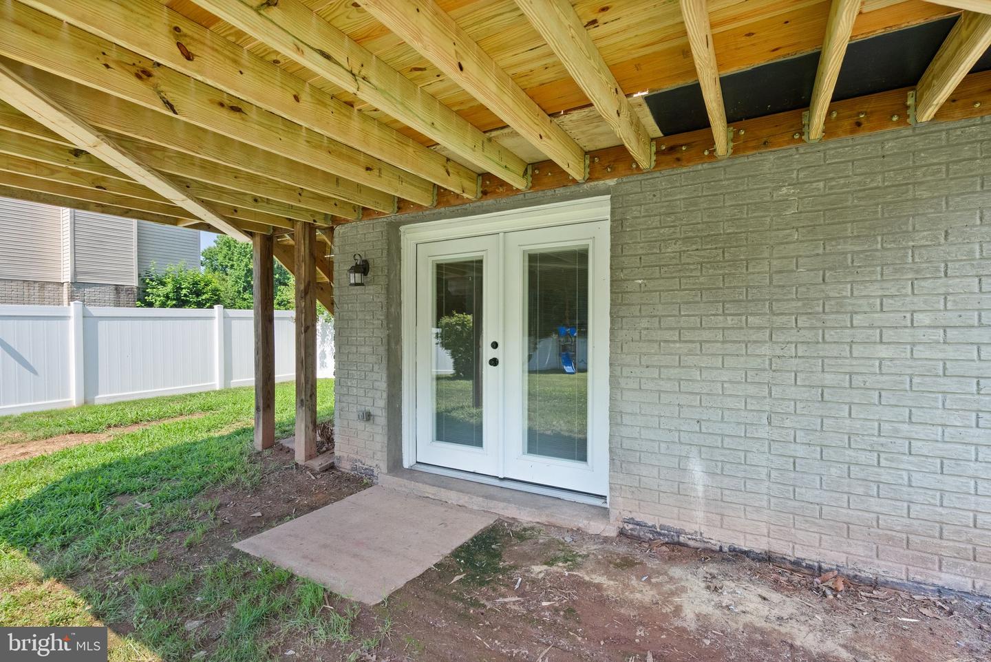 5837 RIVERSIDE DR, WOODBRIDGE, Virginia 22193, 4 Bedrooms Bedrooms, ,3 BathroomsBathrooms,Residential,For sale,5837 RIVERSIDE DR,VAPW2099204 MLS # VAPW2099204