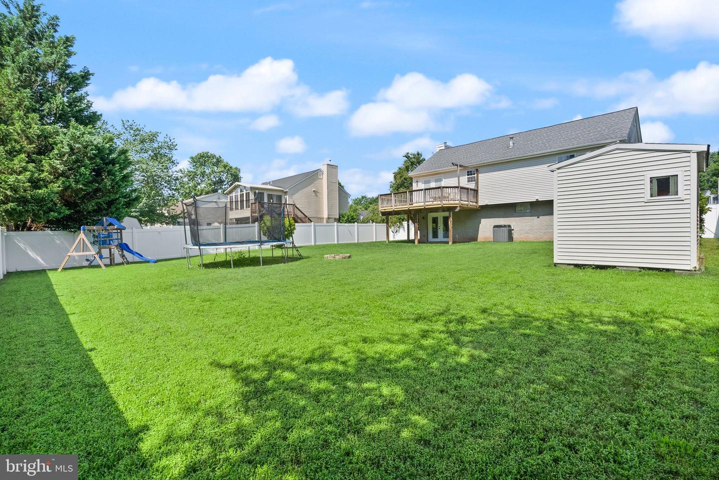 5837 RIVERSIDE DR, WOODBRIDGE, Virginia 22193, 4 Bedrooms Bedrooms, ,3 BathroomsBathrooms,Residential,For sale,5837 RIVERSIDE DR,VAPW2099204 MLS # VAPW2099204