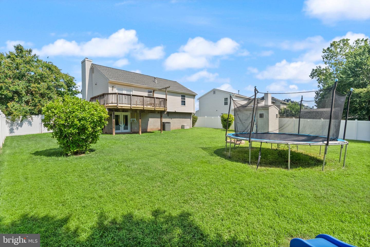5837 RIVERSIDE DR, WOODBRIDGE, Virginia 22193, 4 Bedrooms Bedrooms, ,3 BathroomsBathrooms,Residential,For sale,5837 RIVERSIDE DR,VAPW2099204 MLS # VAPW2099204