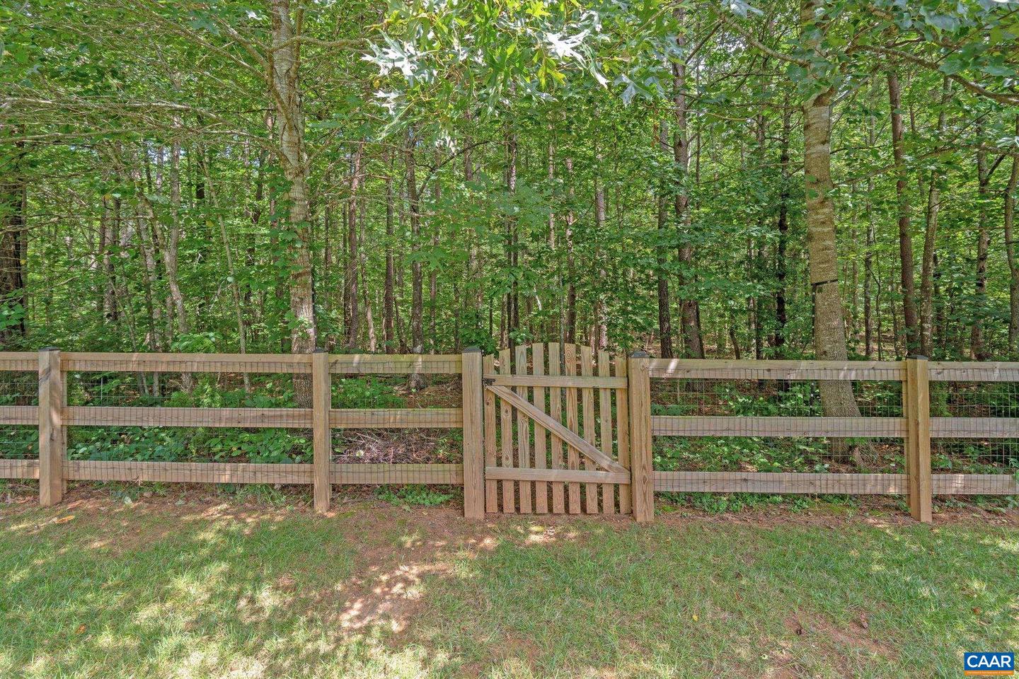 236 DEER RUN DR, ZION CROSSROADS, Virginia 22942, 4 Bedrooms Bedrooms, ,3 BathroomsBathrooms,Residential,For sale,236 DEER RUN DR,666695 MLS # 666695