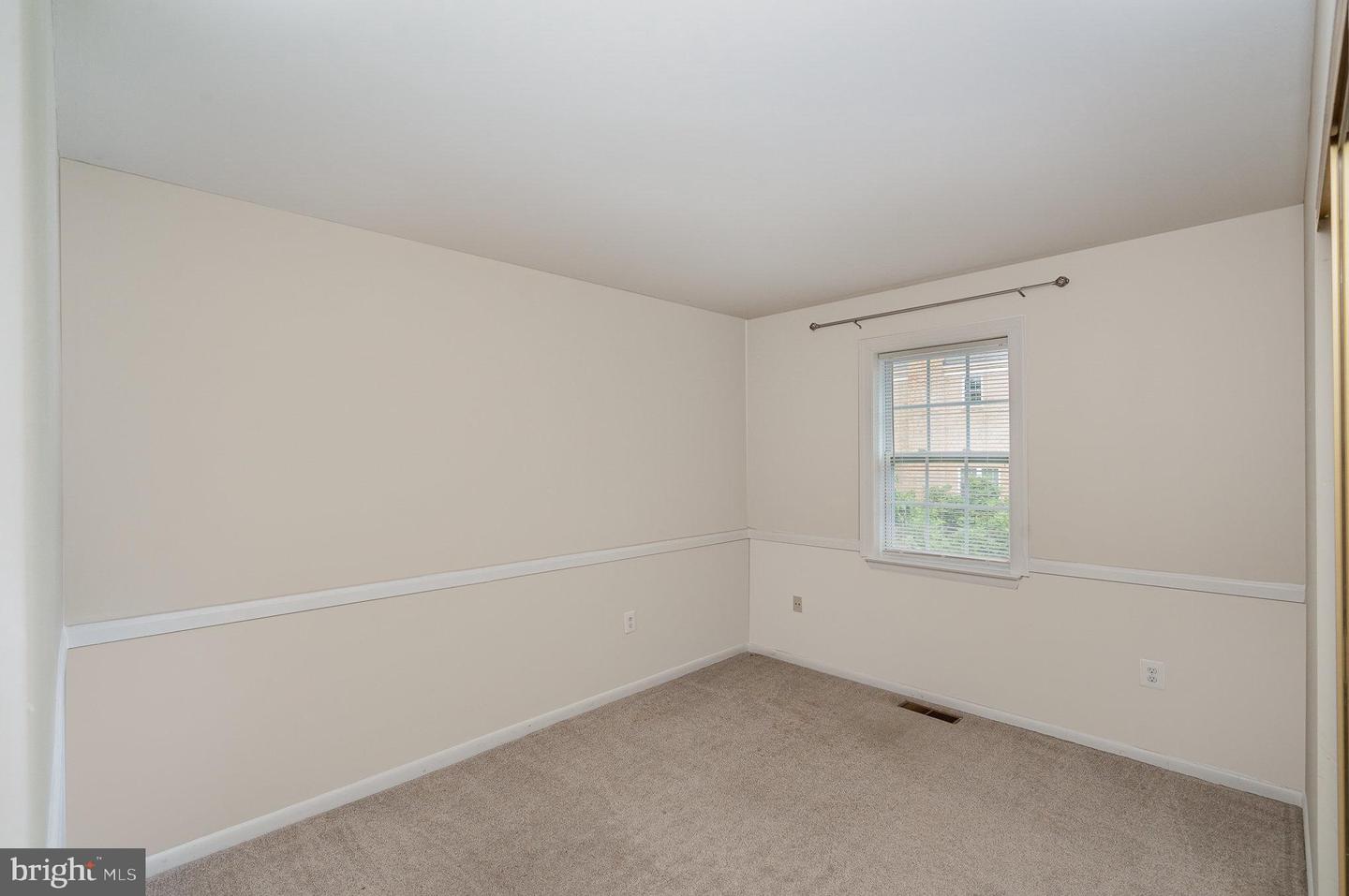 5516 WINFORD CT, FAIRFAX, Virginia 22032, 3 Bedrooms Bedrooms, ,2 BathroomsBathrooms,Residential,For sale,5516 WINFORD CT,VAFX2255506 MLS # VAFX2255506