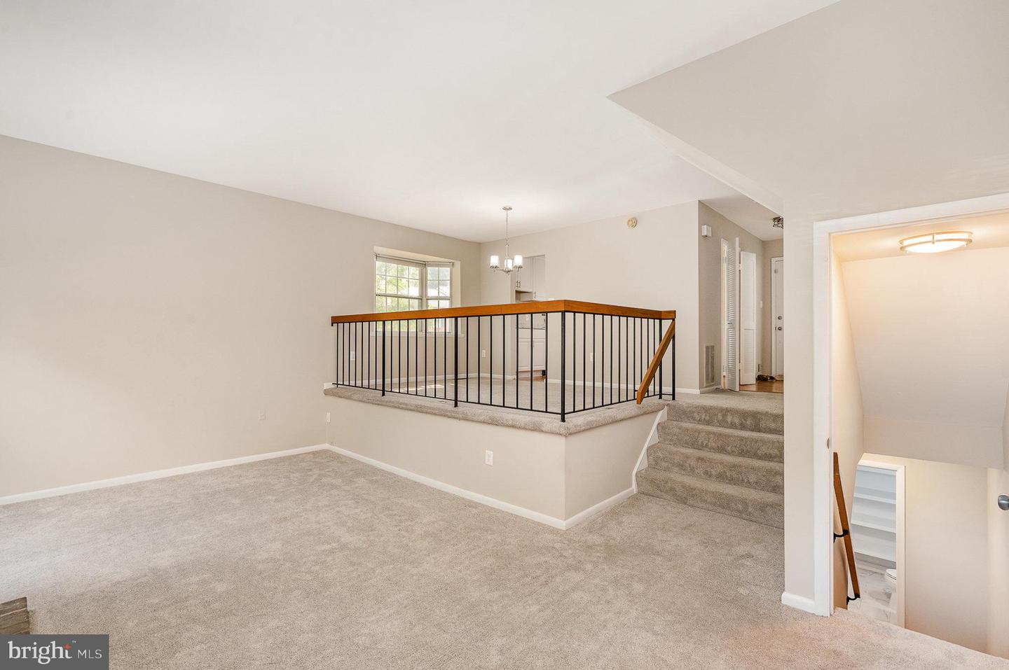 5516 WINFORD CT, FAIRFAX, Virginia 22032, 3 Bedrooms Bedrooms, ,2 BathroomsBathrooms,Residential,For sale,5516 WINFORD CT,VAFX2255506 MLS # VAFX2255506