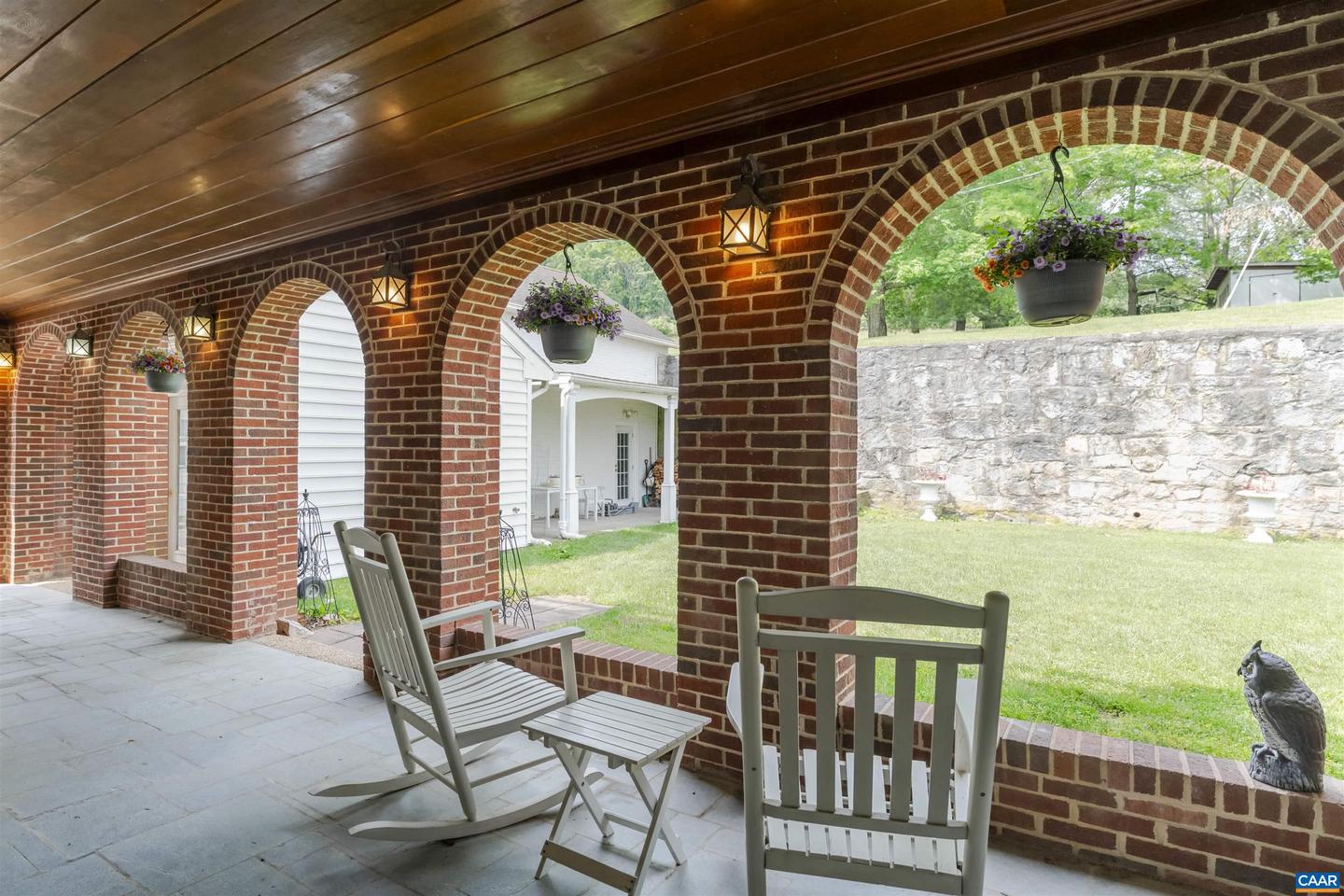 610 NEW HOPE RD, STAUNTON, Virginia 24401, 6 Bedrooms Bedrooms, ,4 BathroomsBathrooms,Residential,For sale,610 NEW HOPE RD,666789 MLS # 666789