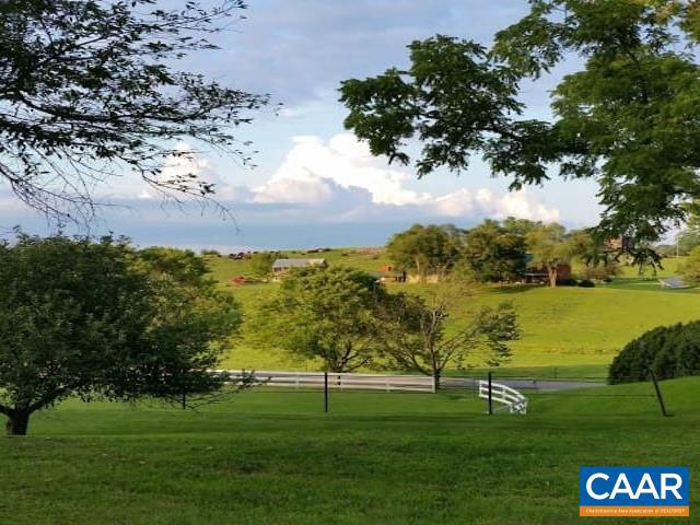 610 NEW HOPE RD, STAUNTON, Virginia 24401, 6 Bedrooms Bedrooms, ,4 BathroomsBathrooms,Residential,For sale,610 NEW HOPE RD,666789 MLS # 666789