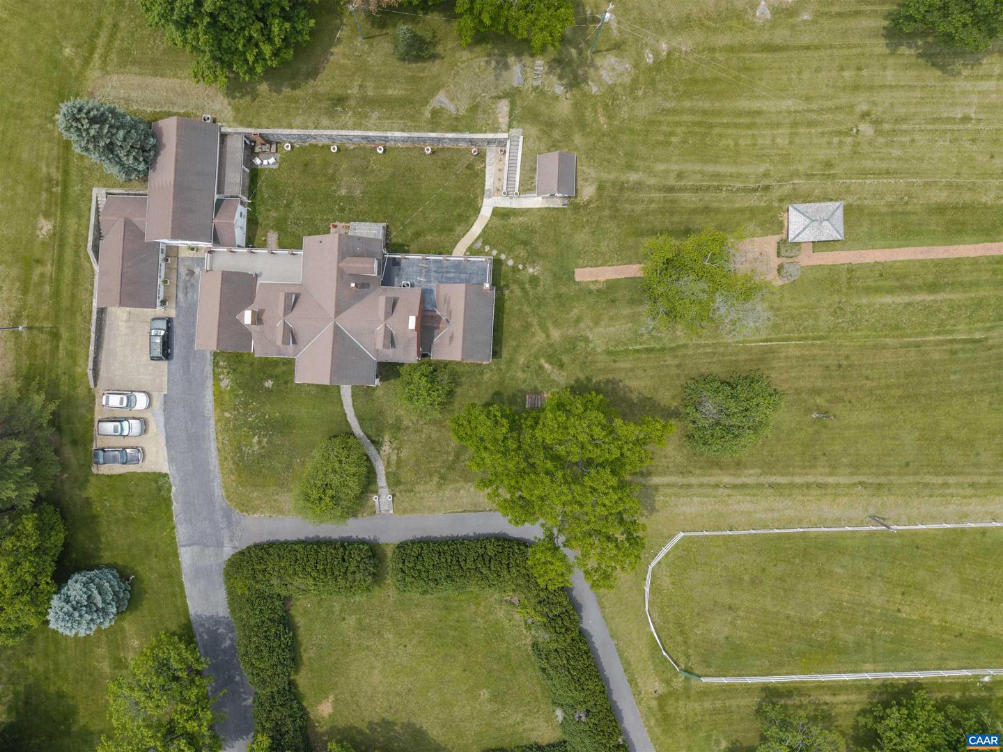 610 NEW HOPE RD, STAUNTON, Virginia 24401, 6 Bedrooms Bedrooms, ,4 BathroomsBathrooms,Residential,For sale,610 NEW HOPE RD,666789 MLS # 666789