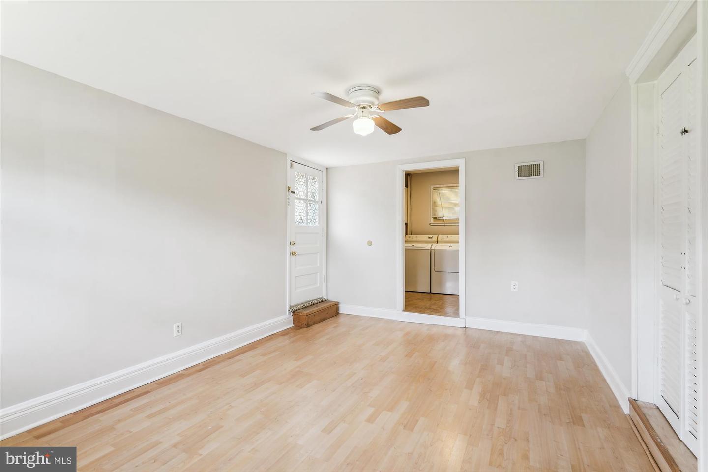 5309 JUXON PL, SPRINGFIELD, Virginia 22151, 3 Bedrooms Bedrooms, ,2 BathroomsBathrooms,Residential,For sale,5309 JUXON PL,VAFX2255796 MLS # VAFX2255796
