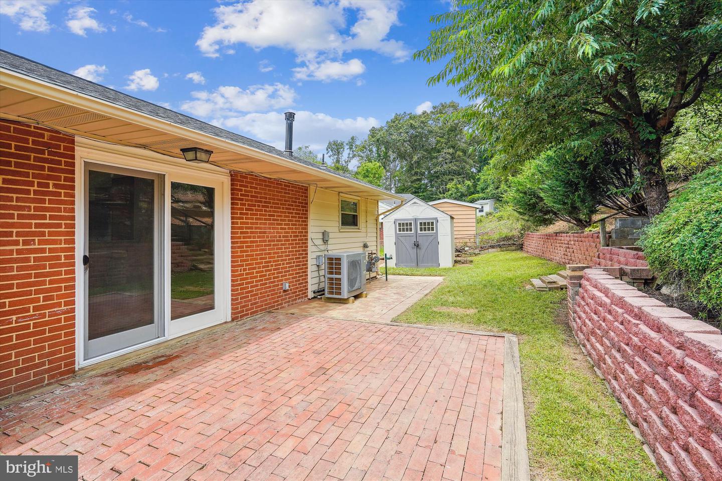5309 JUXON PL, SPRINGFIELD, Virginia 22151, 3 Bedrooms Bedrooms, ,2 BathroomsBathrooms,Residential,For sale,5309 JUXON PL,VAFX2255796 MLS # VAFX2255796