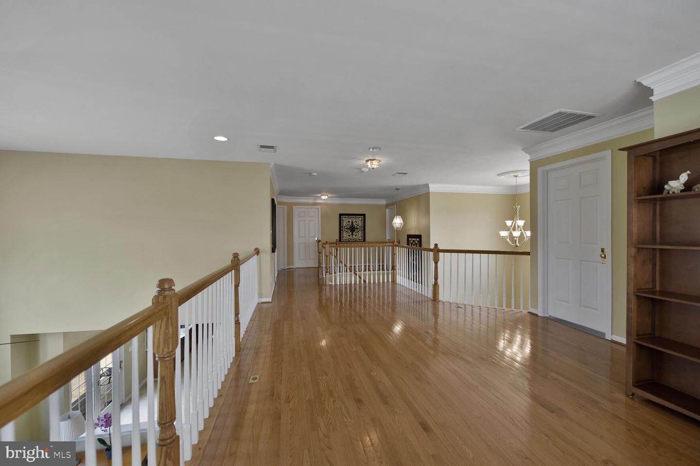 25944 DONOVAN DR, CHANTILLY, Virginia 20152, 5 Bedrooms Bedrooms, ,3 BathroomsBathrooms,Residential,For sale,25944 DONOVAN DR,VALO2102118 MLS # VALO2102118