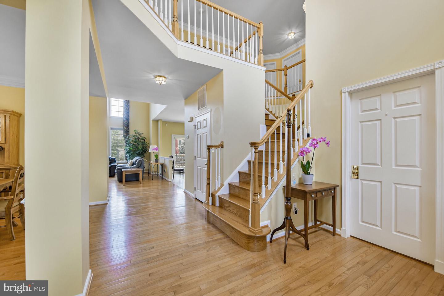 25944 DONOVAN DR, CHANTILLY, Virginia 20152, 5 Bedrooms Bedrooms, ,3 BathroomsBathrooms,Residential,For sale,25944 DONOVAN DR,VALO2102118 MLS # VALO2102118