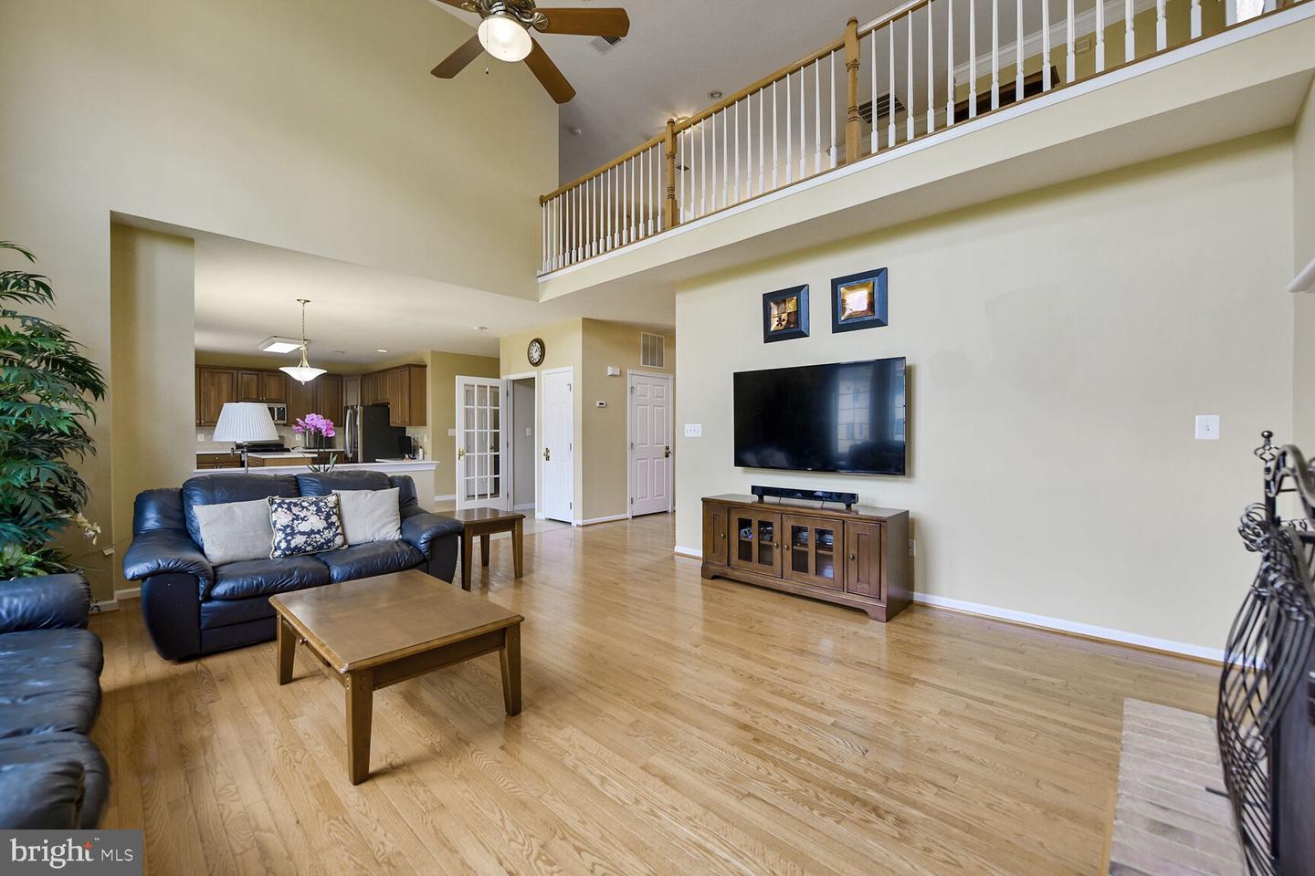 25944 DONOVAN DR, CHANTILLY, Virginia 20152, 5 Bedrooms Bedrooms, ,3 BathroomsBathrooms,Residential,For sale,25944 DONOVAN DR,VALO2102118 MLS # VALO2102118