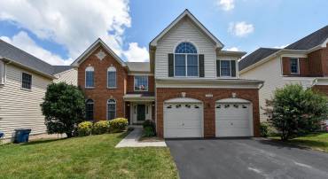 25944 DONOVAN DR, CHANTILLY, Virginia 20152, 5 Bedrooms Bedrooms, ,3 BathroomsBathrooms,Residential,For sale,25944 DONOVAN DR,VALO2102118 MLS # VALO2102118
