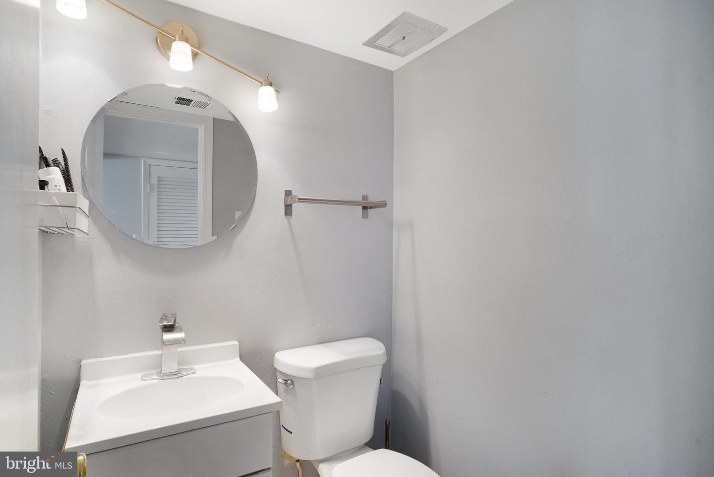 7916 CENTRAL PARK CIR, ALEXANDRIA, Virginia 22309, 4 Bedrooms Bedrooms, ,2 BathroomsBathrooms,Residential,For sale,7916 CENTRAL PARK CIR,VAFX2255472 MLS # VAFX2255472