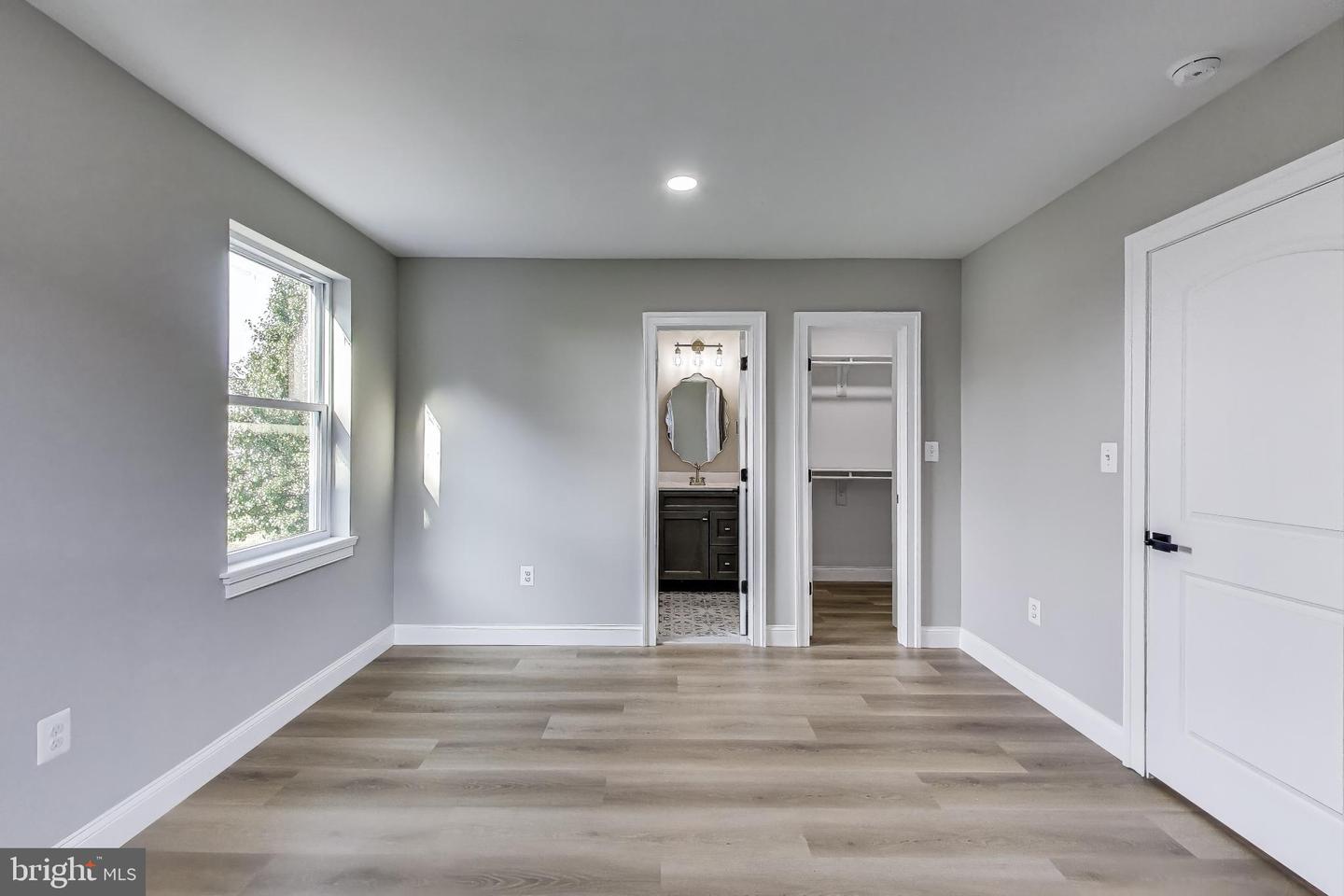 1008 LAFAYETTE BLVD, FREDERICKSBURG, Virginia 22401, 4 Bedrooms Bedrooms, ,2 BathroomsBathrooms,Residential,For sale,1008 LAFAYETTE BLVD,VAFB2008580 MLS # VAFB2008580