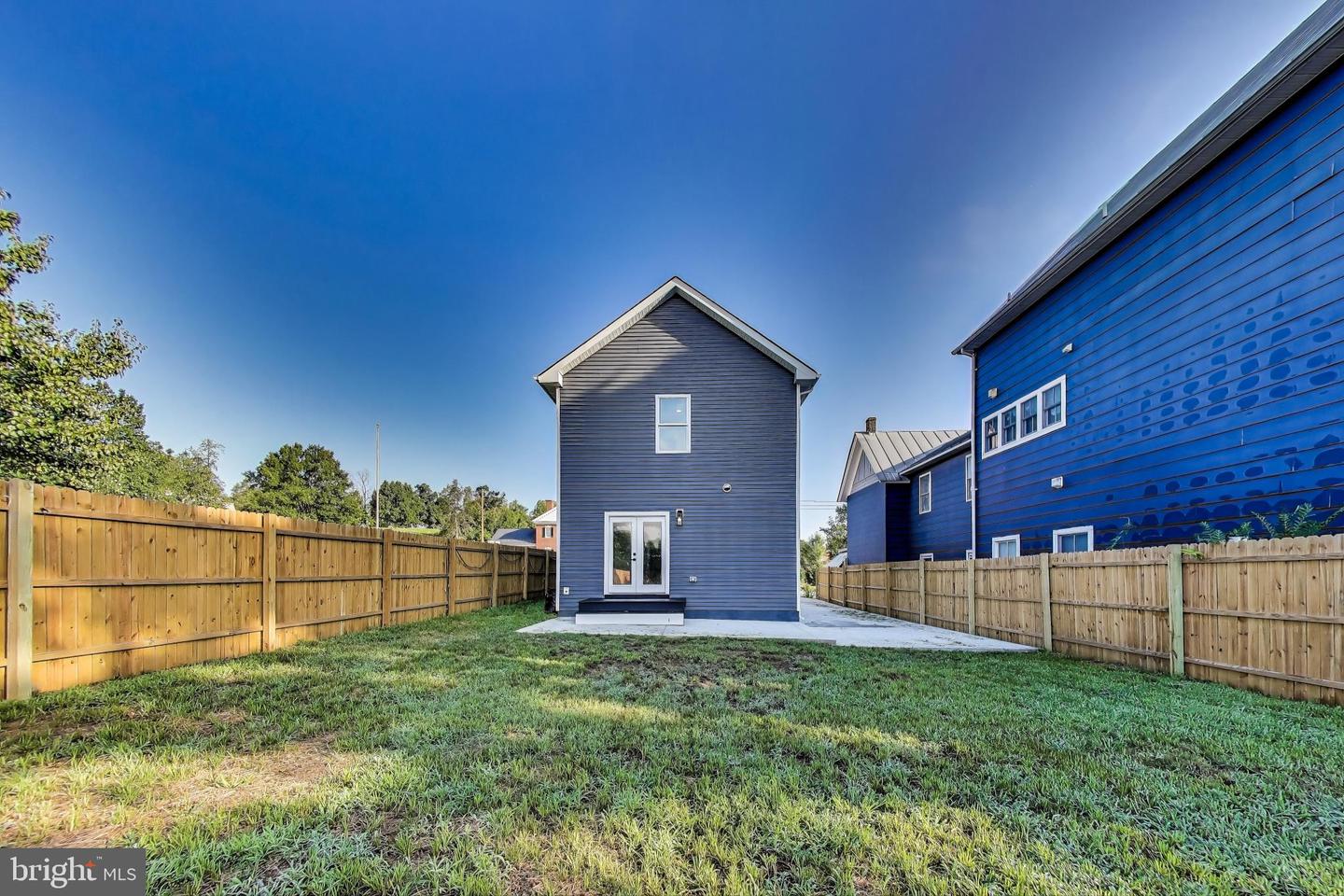 1008 LAFAYETTE BLVD, FREDERICKSBURG, Virginia 22401, 4 Bedrooms Bedrooms, ,2 BathroomsBathrooms,Residential,For sale,1008 LAFAYETTE BLVD,VAFB2008580 MLS # VAFB2008580