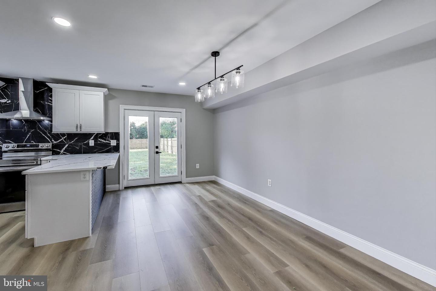 1008 LAFAYETTE BLVD, FREDERICKSBURG, Virginia 22401, 4 Bedrooms Bedrooms, ,2 BathroomsBathrooms,Residential,For sale,1008 LAFAYETTE BLVD,VAFB2008580 MLS # VAFB2008580