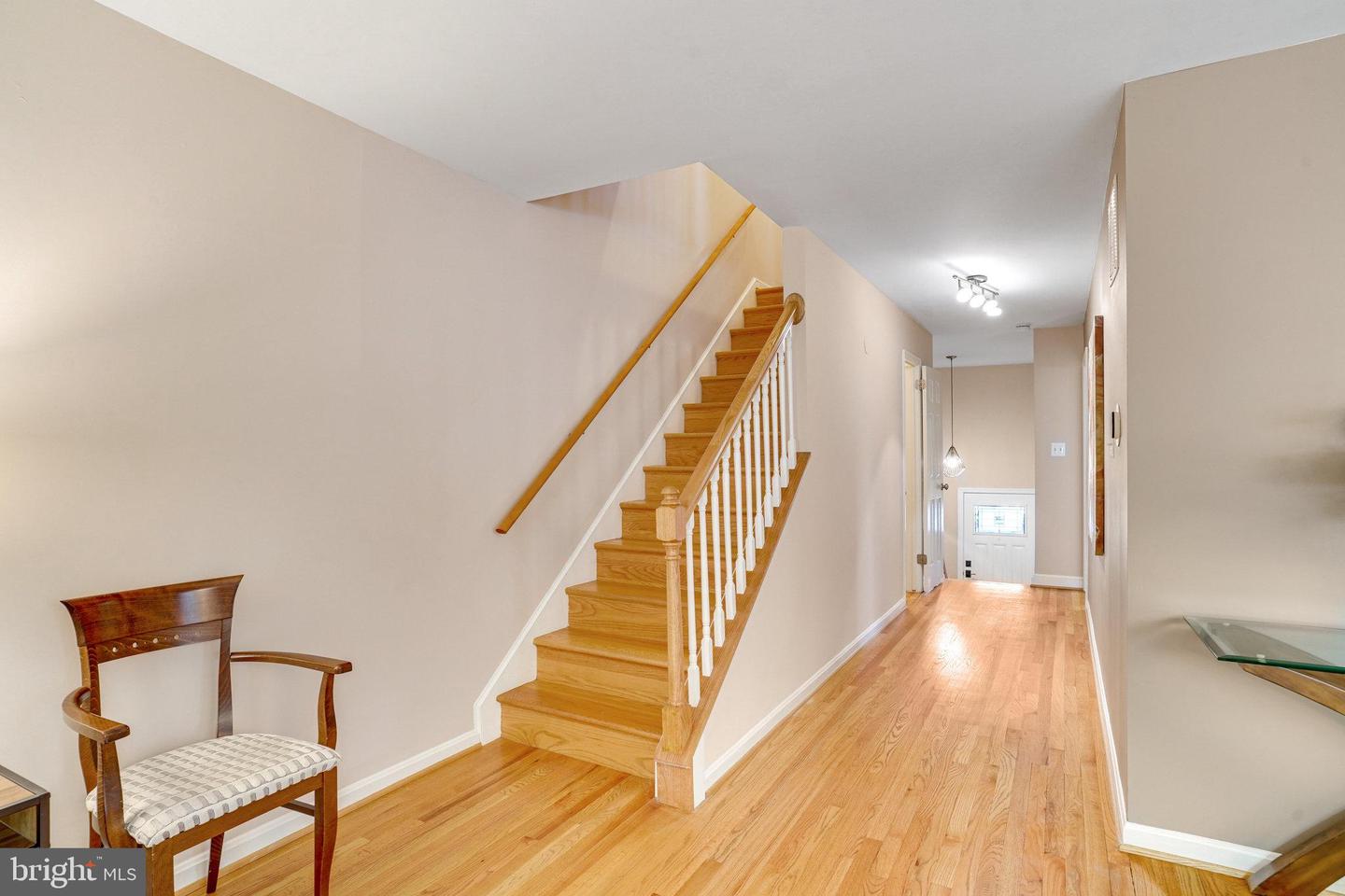 2416 FALLS PLACE CT, FALLS CHURCH, Virginia 22043, 3 Bedrooms Bedrooms, ,2 BathroomsBathrooms,Residential,For sale,2416 FALLS PLACE CT,VAFX2255510 MLS # VAFX2255510