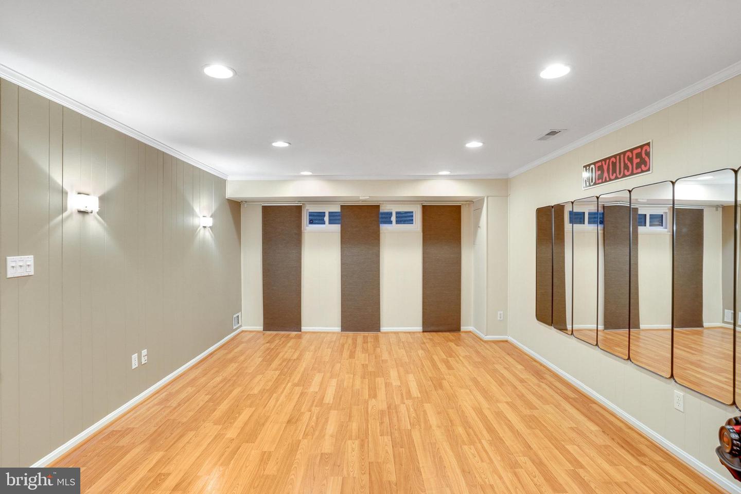 2416 FALLS PLACE CT, FALLS CHURCH, Virginia 22043, 3 Bedrooms Bedrooms, ,2 BathroomsBathrooms,Residential,For sale,2416 FALLS PLACE CT,VAFX2255510 MLS # VAFX2255510