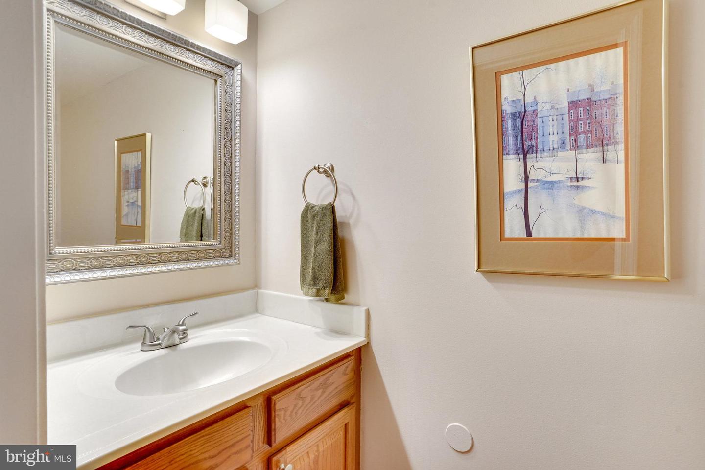 2416 FALLS PLACE CT, FALLS CHURCH, Virginia 22043, 3 Bedrooms Bedrooms, ,2 BathroomsBathrooms,Residential,For sale,2416 FALLS PLACE CT,VAFX2255510 MLS # VAFX2255510