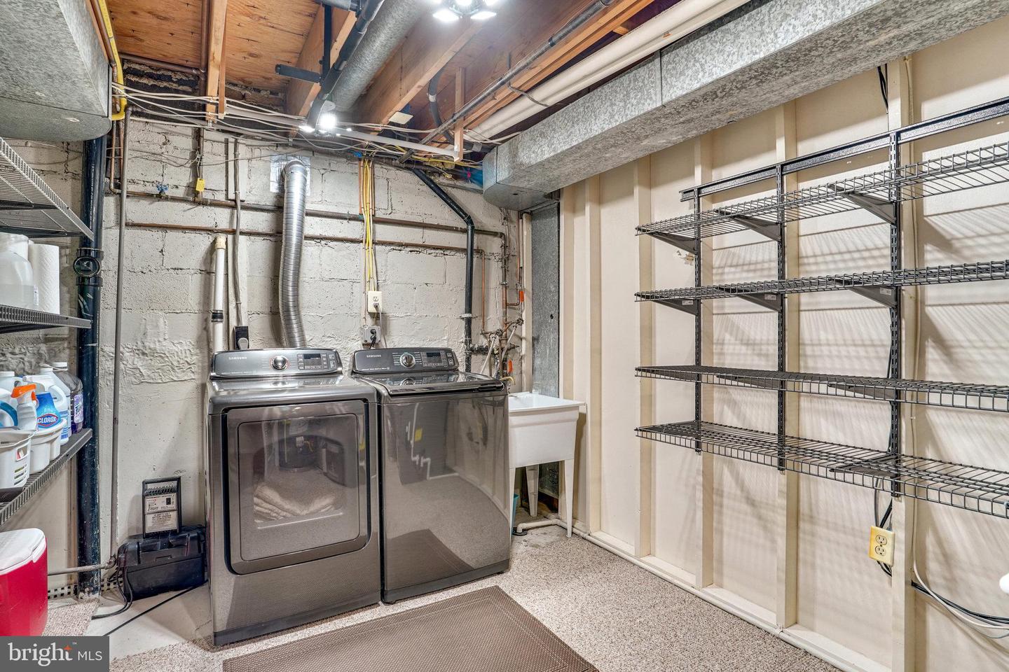 2416 FALLS PLACE CT, FALLS CHURCH, Virginia 22043, 3 Bedrooms Bedrooms, ,2 BathroomsBathrooms,Residential,For sale,2416 FALLS PLACE CT,VAFX2255510 MLS # VAFX2255510