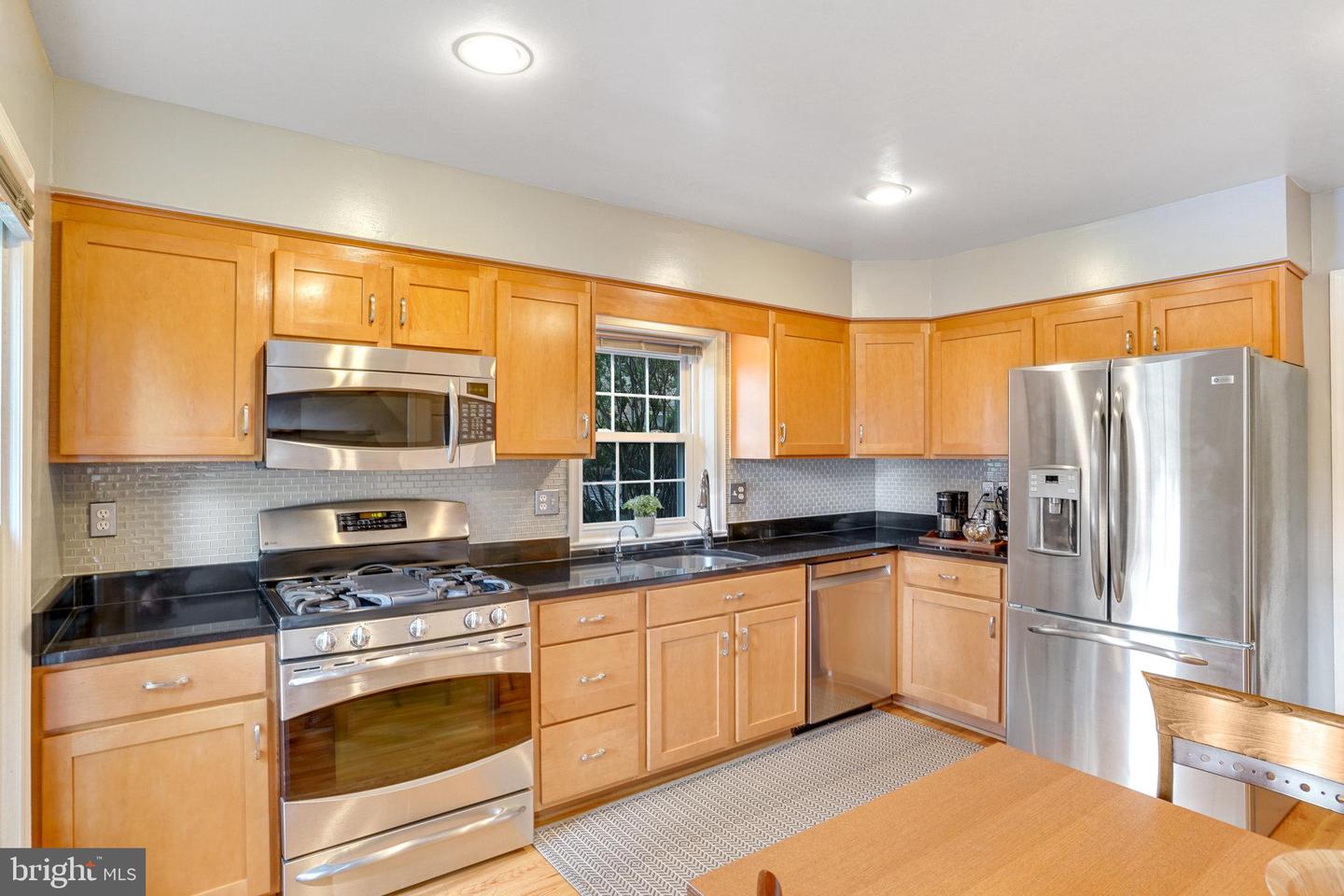 2416 FALLS PLACE CT, FALLS CHURCH, Virginia 22043, 3 Bedrooms Bedrooms, ,2 BathroomsBathrooms,Residential,For sale,2416 FALLS PLACE CT,VAFX2255510 MLS # VAFX2255510