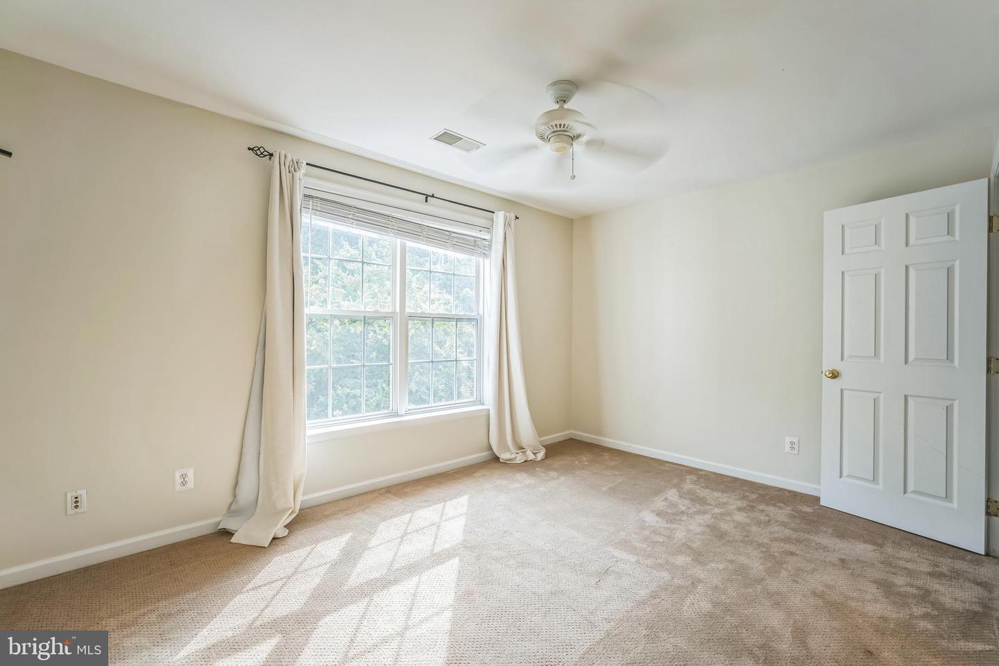7690 VISIONARY CT, MANASSAS, Virginia 20112, 5 Bedrooms Bedrooms, ,4 BathroomsBathrooms,Residential,For sale,7690 VISIONARY CT,VAPW2099250 MLS # VAPW2099250