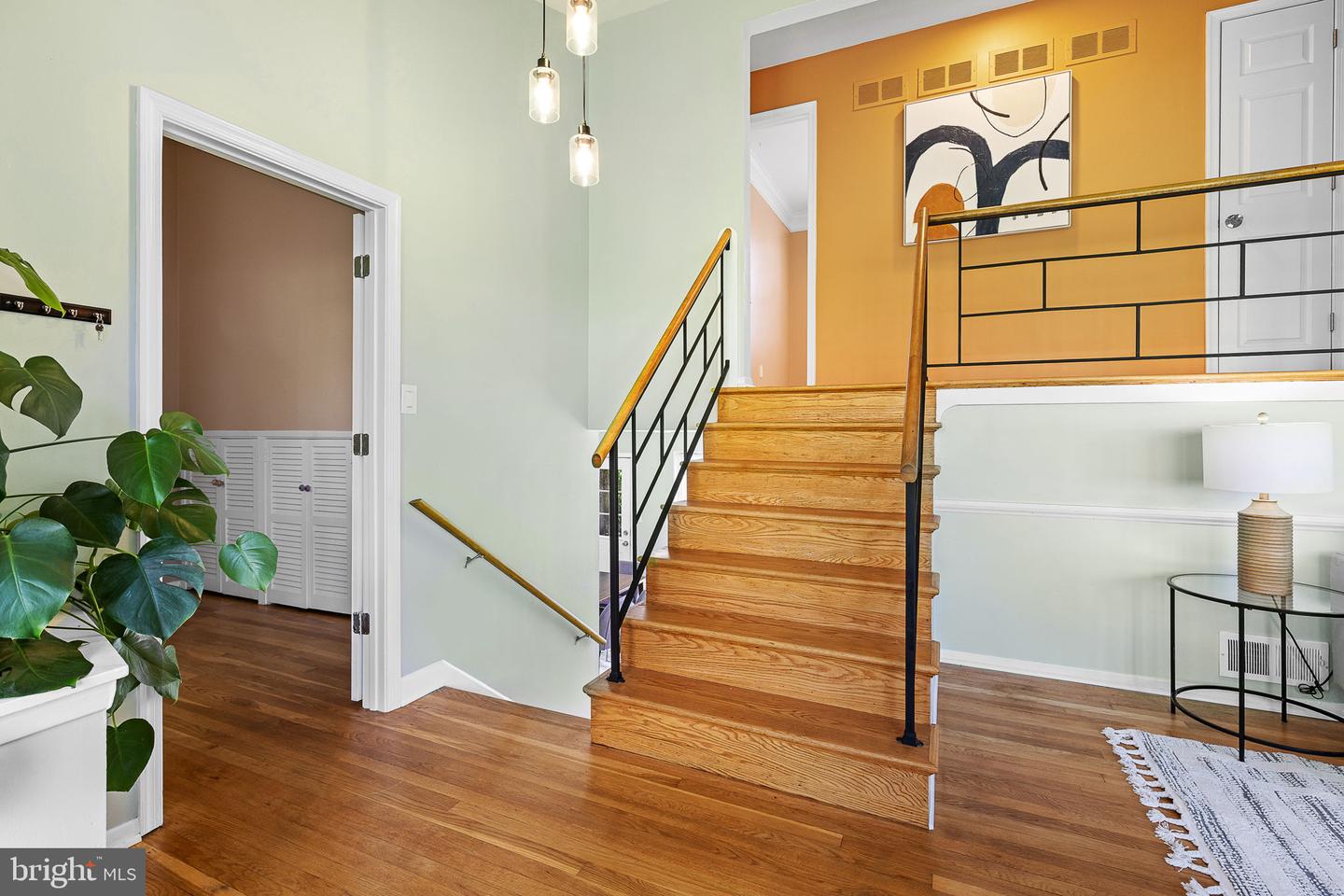 5608 ETON CT, ALEXANDRIA, Virginia 22312, 3 Bedrooms Bedrooms, ,1 BathroomBathrooms,Residential,For sale,5608 ETON CT,VAFX2255580 MLS # VAFX2255580