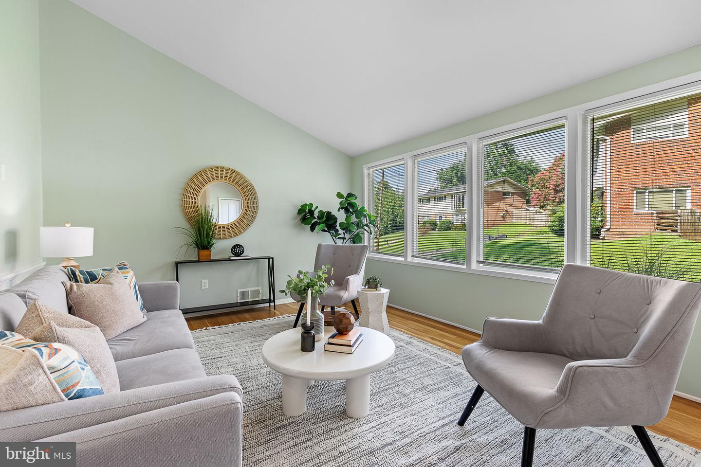 5608 ETON CT, ALEXANDRIA, Virginia 22312, 3 Bedrooms Bedrooms, ,1 BathroomBathrooms,Residential,For sale,5608 ETON CT,VAFX2255580 MLS # VAFX2255580