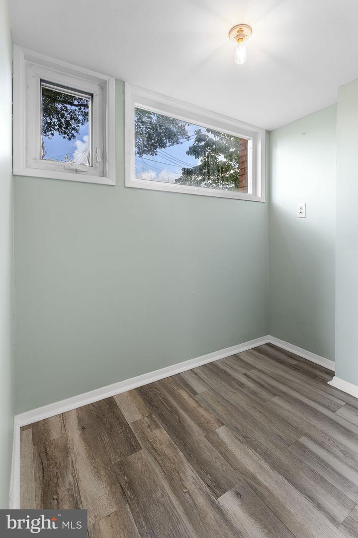 5608 ETON CT, ALEXANDRIA, Virginia 22312, 3 Bedrooms Bedrooms, ,1 BathroomBathrooms,Residential,For sale,5608 ETON CT,VAFX2255580 MLS # VAFX2255580