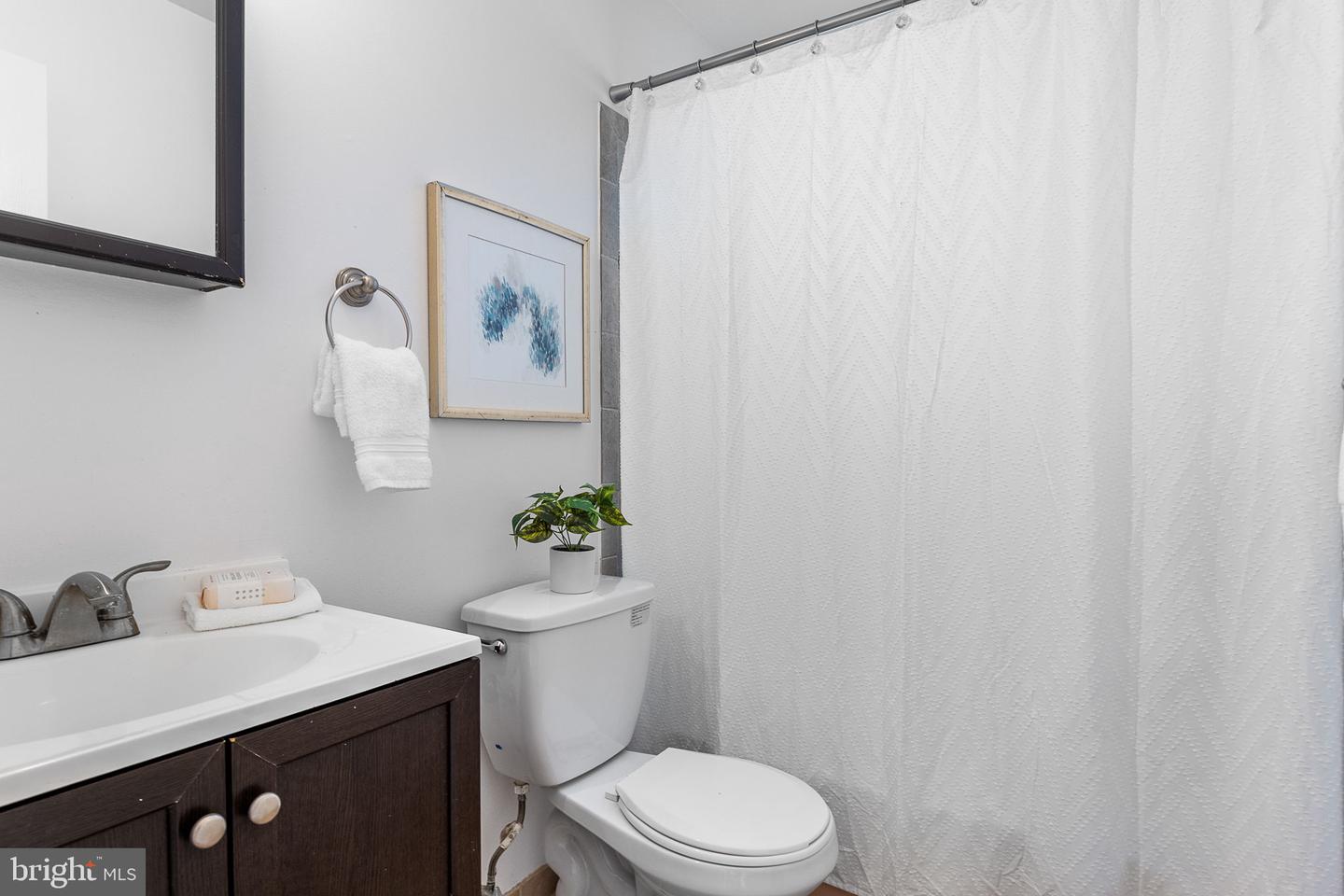 5608 ETON CT, ALEXANDRIA, Virginia 22312, 3 Bedrooms Bedrooms, ,1 BathroomBathrooms,Residential,For sale,5608 ETON CT,VAFX2255580 MLS # VAFX2255580
