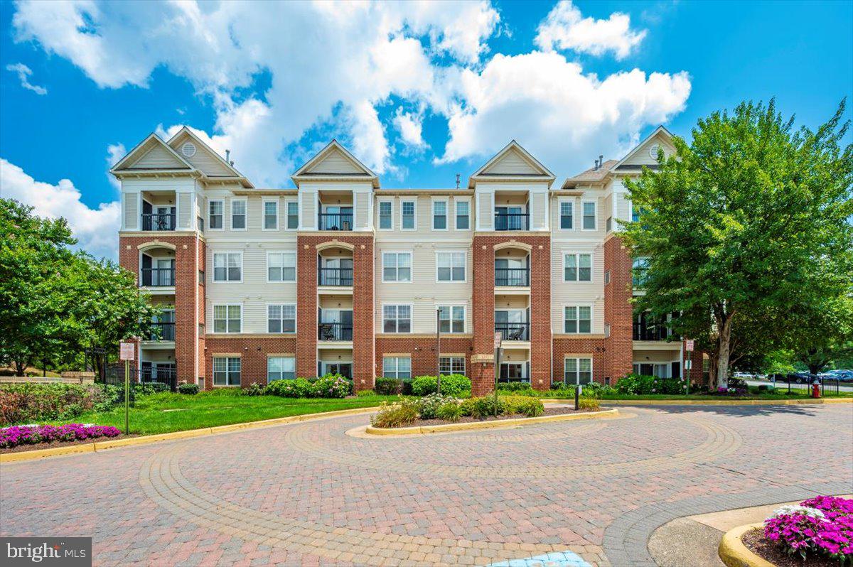 3851 ARISTOTLE CT #1-418, FAIRFAX, Virginia 22030, 1 Bedroom Bedrooms, ,1 BathroomBathrooms,Residential,For sale,3851 ARISTOTLE CT #1-418,VAFX2255592 MLS # VAFX2255592