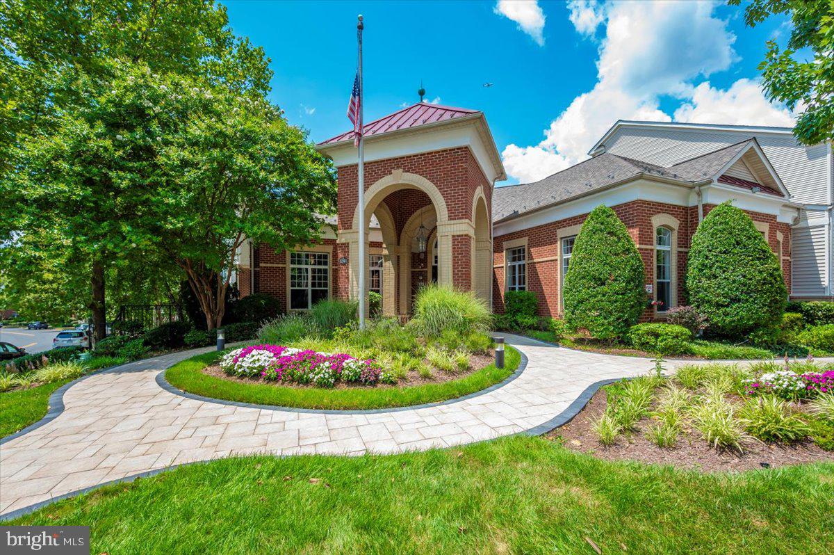 3851 ARISTOTLE CT #1-418, FAIRFAX, Virginia 22030, 1 Bedroom Bedrooms, ,1 BathroomBathrooms,Residential,For sale,3851 ARISTOTLE CT #1-418,VAFX2255592 MLS # VAFX2255592