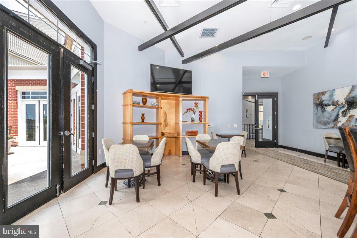 3851 ARISTOTLE CT #1-418, FAIRFAX, Virginia 22030, 1 Bedroom Bedrooms, ,1 BathroomBathrooms,Residential,For sale,3851 ARISTOTLE CT #1-418,VAFX2255592 MLS # VAFX2255592