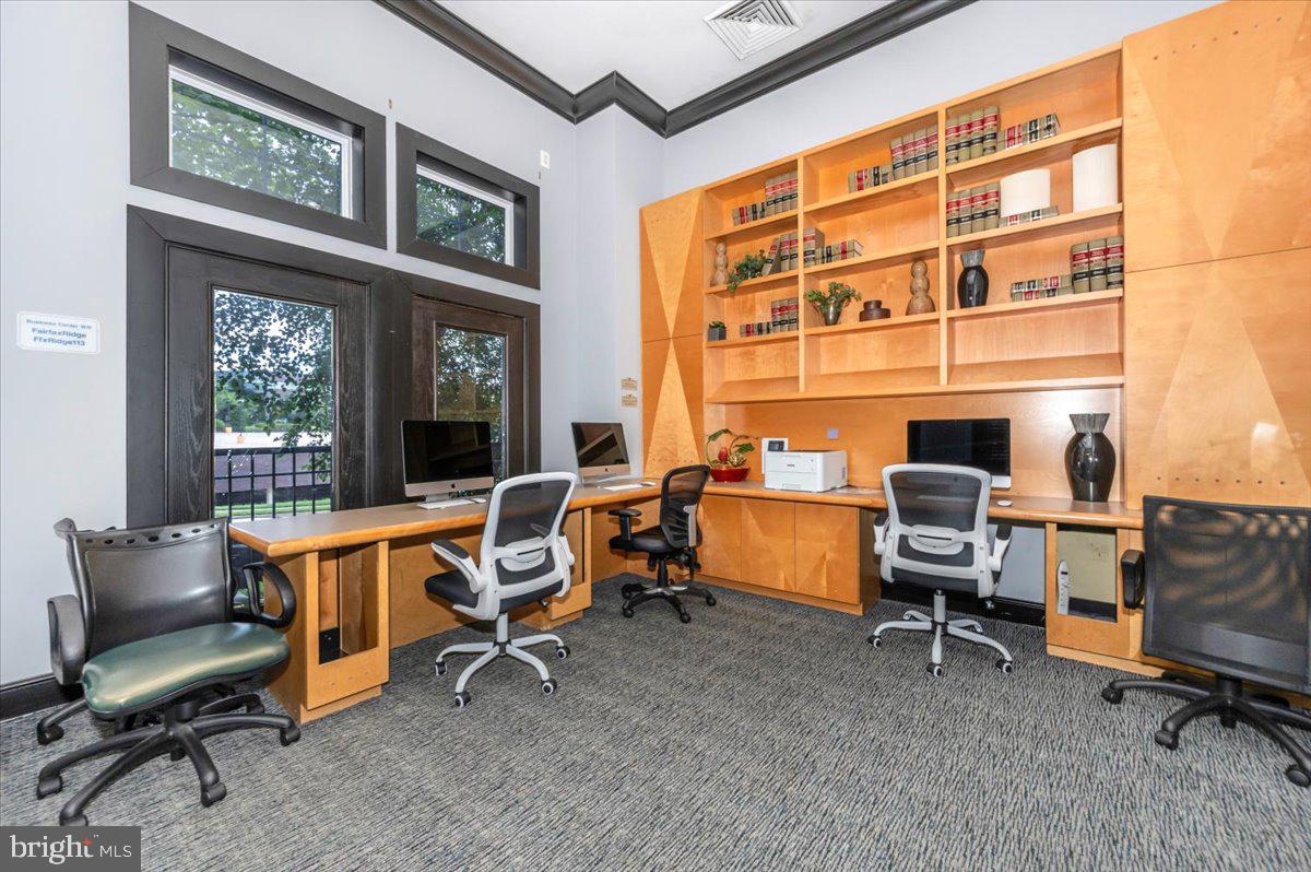 3851 ARISTOTLE CT #1-418, FAIRFAX, Virginia 22030, 1 Bedroom Bedrooms, ,1 BathroomBathrooms,Residential,For sale,3851 ARISTOTLE CT #1-418,VAFX2255592 MLS # VAFX2255592