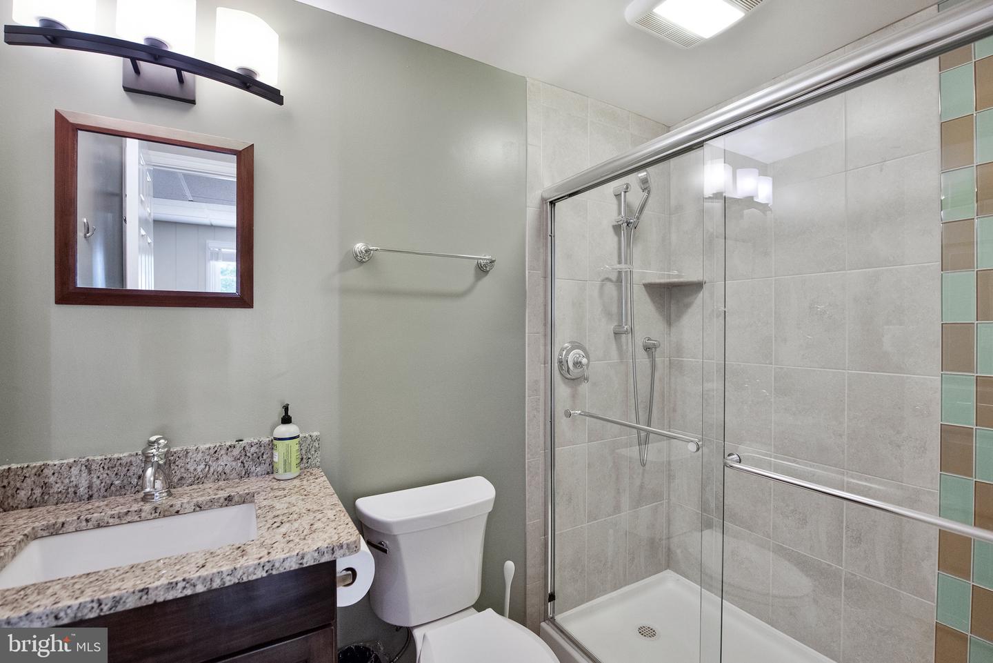 13907 VALLEY COUNTRY DR, CHANTILLY, Virginia 20151, 4 Bedrooms Bedrooms, ,3 BathroomsBathrooms,Residential,For sale,13907 VALLEY COUNTRY DR,VAFX2255600 MLS # VAFX2255600