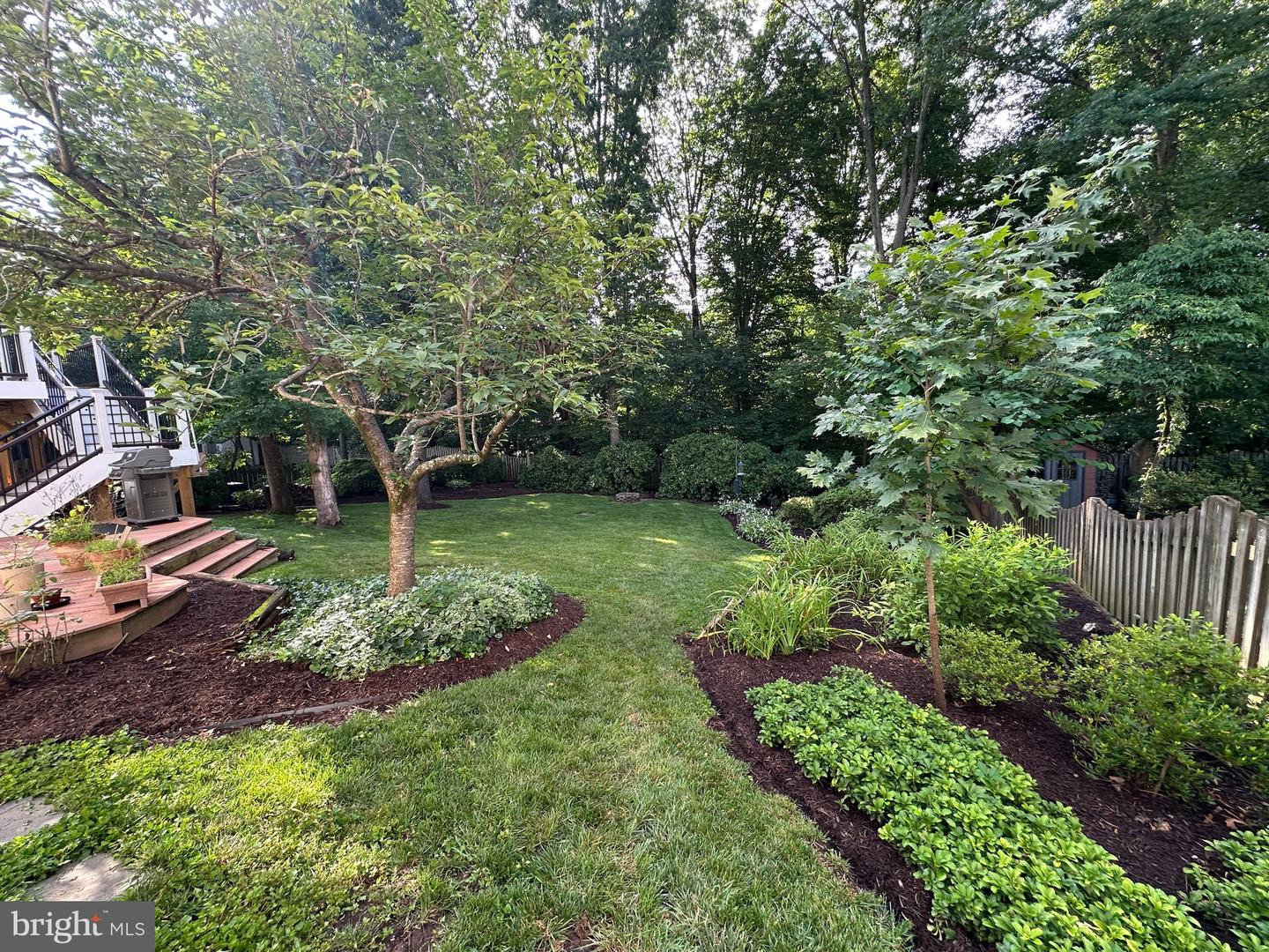 13907 VALLEY COUNTRY DR, CHANTILLY, Virginia 20151, 4 Bedrooms Bedrooms, ,3 BathroomsBathrooms,Residential,For sale,13907 VALLEY COUNTRY DR,VAFX2255600 MLS # VAFX2255600