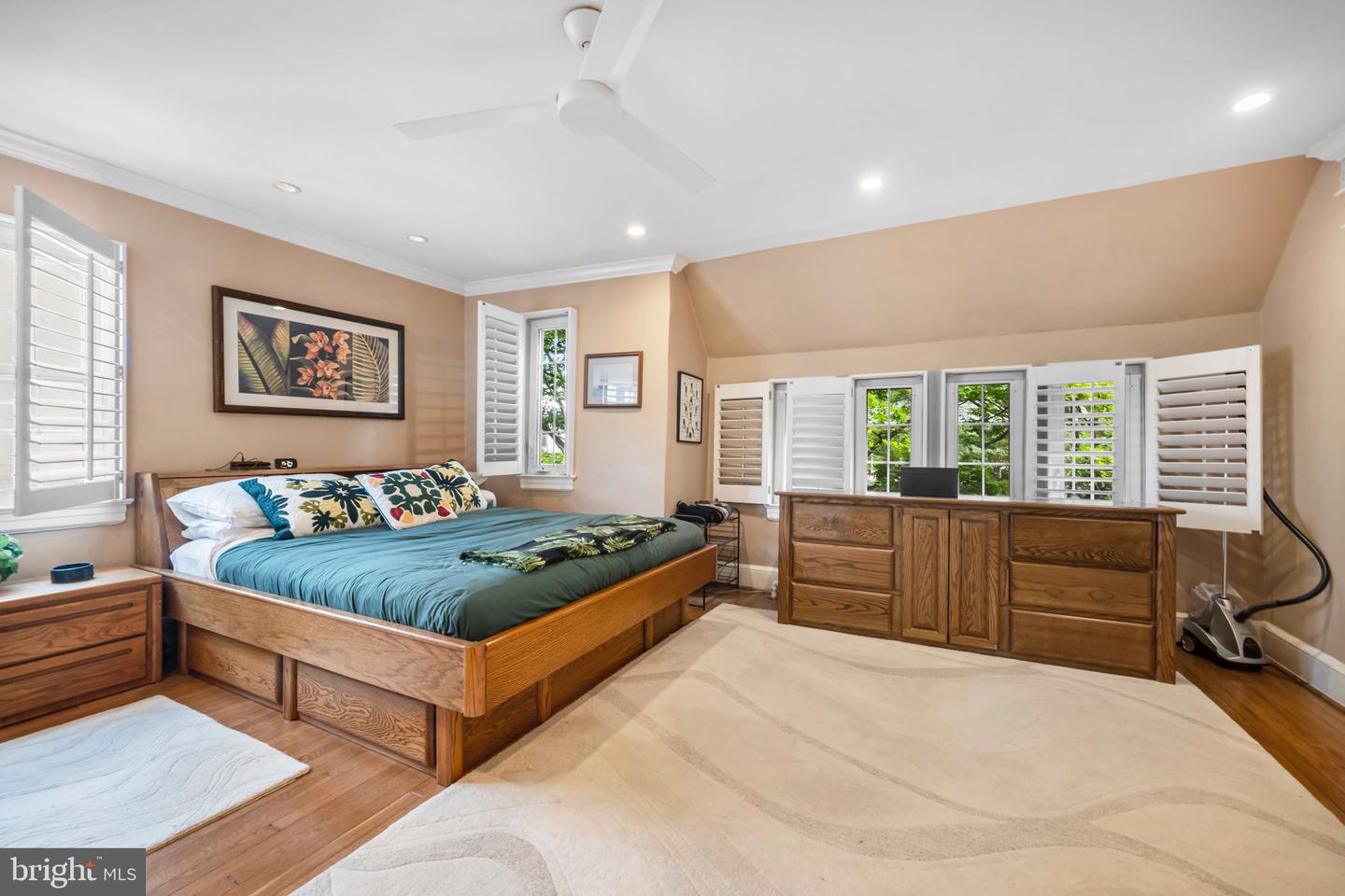 1501 VAN BUREN ST NW, WASHINGTON, District Of Columbia 20012, 5 Bedrooms Bedrooms, ,3 BathroomsBathrooms,Residential,For sale,1501 VAN BUREN ST NW,DCDC2210482 MLS # DCDC2210482