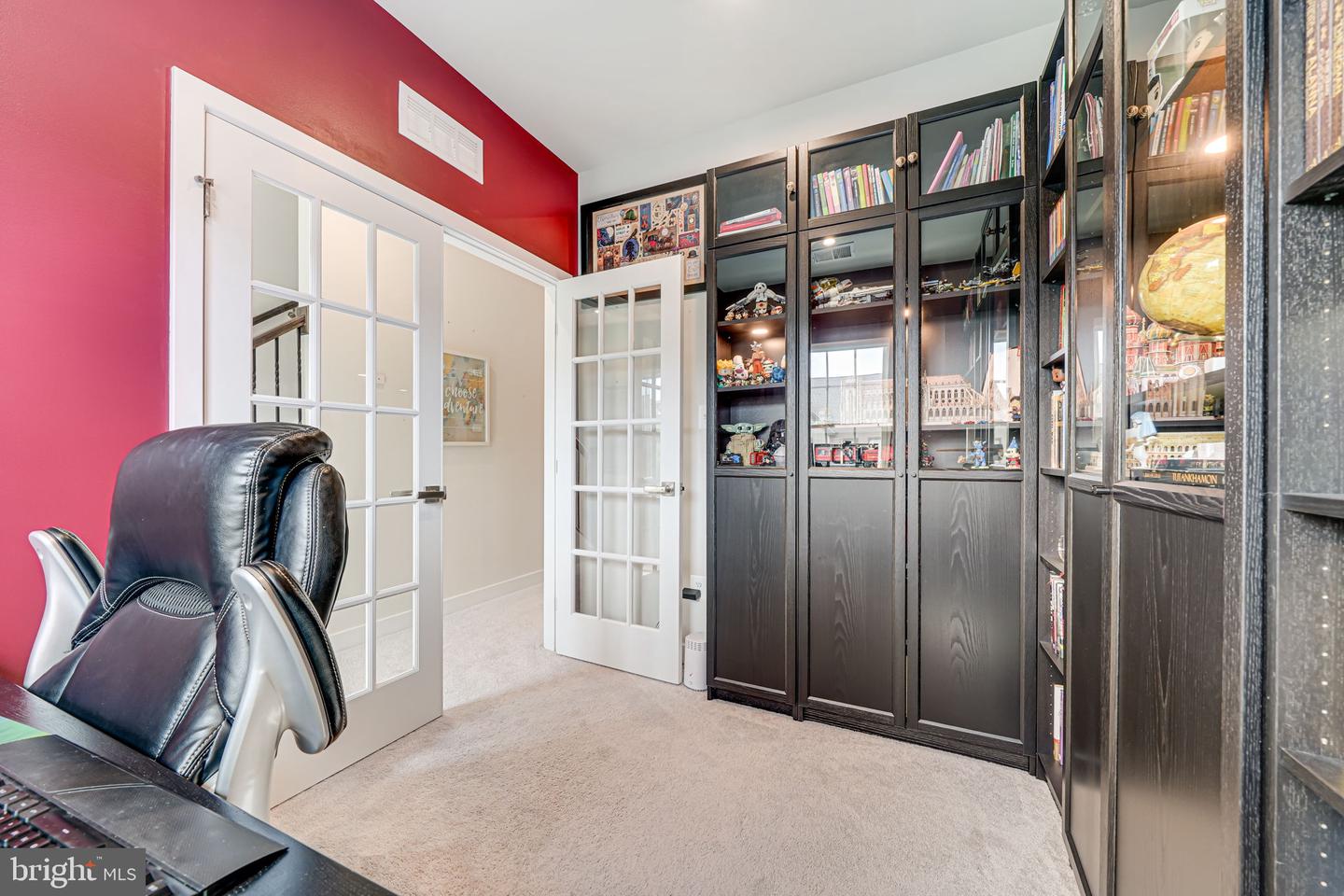 2646 VELOCITY RD, HERNDON, Virginia 20171, 3 Bedrooms Bedrooms, ,4 BathroomsBathrooms,Residential,For sale,2646 VELOCITY RD,VAFX2255632 MLS # VAFX2255632