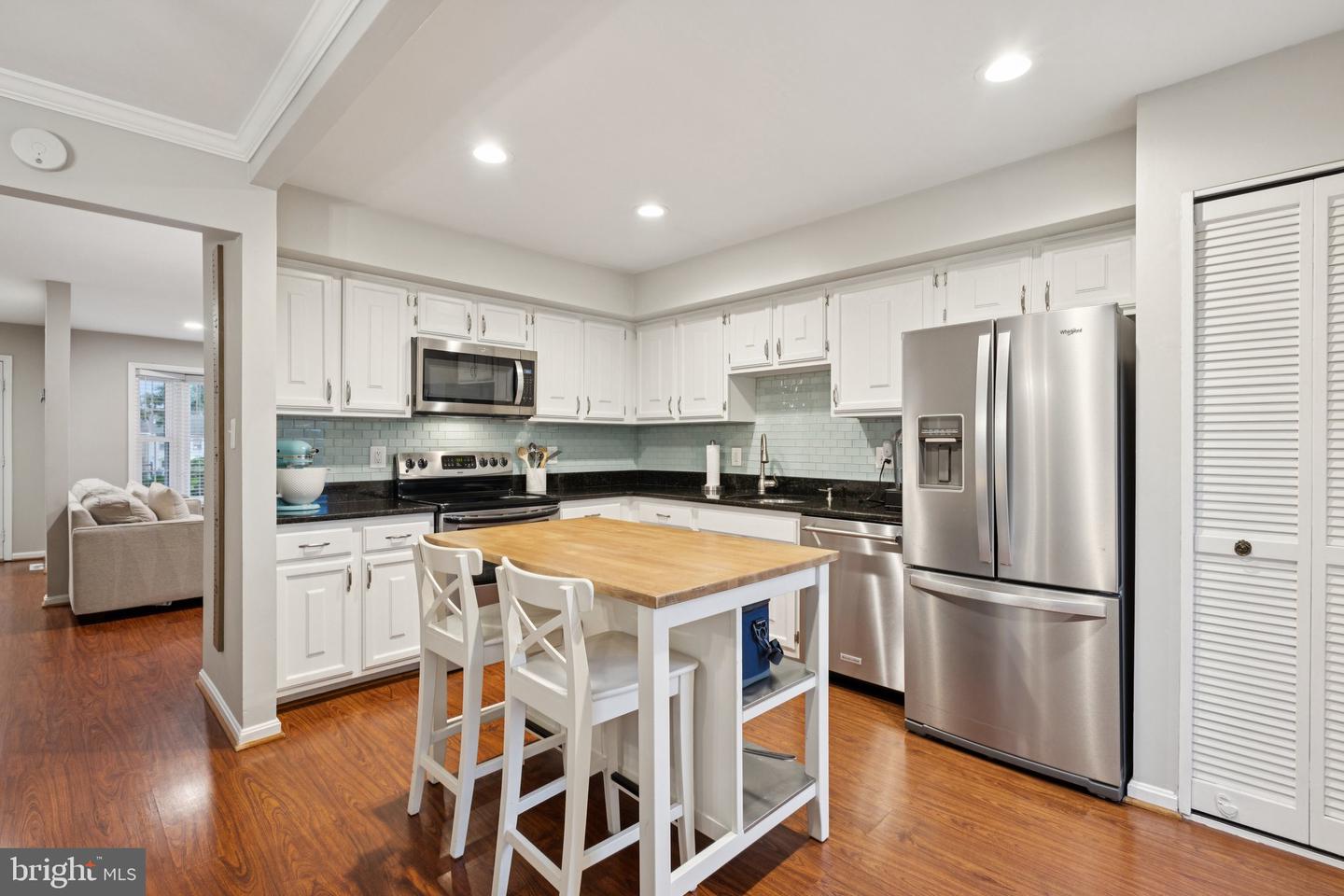 5524 LAKEWHITE CT, FAIRFAX, Virginia 22032, 3 Bedrooms Bedrooms, ,2 BathroomsBathrooms,Residential,For sale,5524 LAKEWHITE CT,VAFX2255638 MLS # VAFX2255638