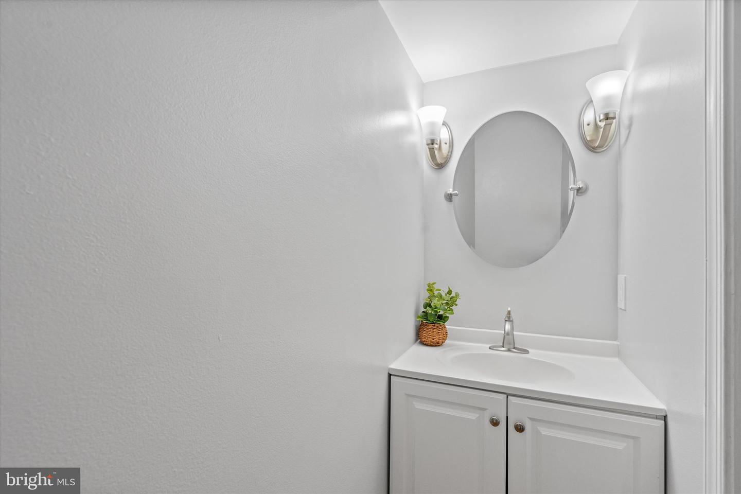 15332 INLET PL, DUMFRIES, Virginia 22025, 3 Bedrooms Bedrooms, ,2 BathroomsBathrooms,Residential,For sale,15332 INLET PL,VAPW2099300 MLS # VAPW2099300