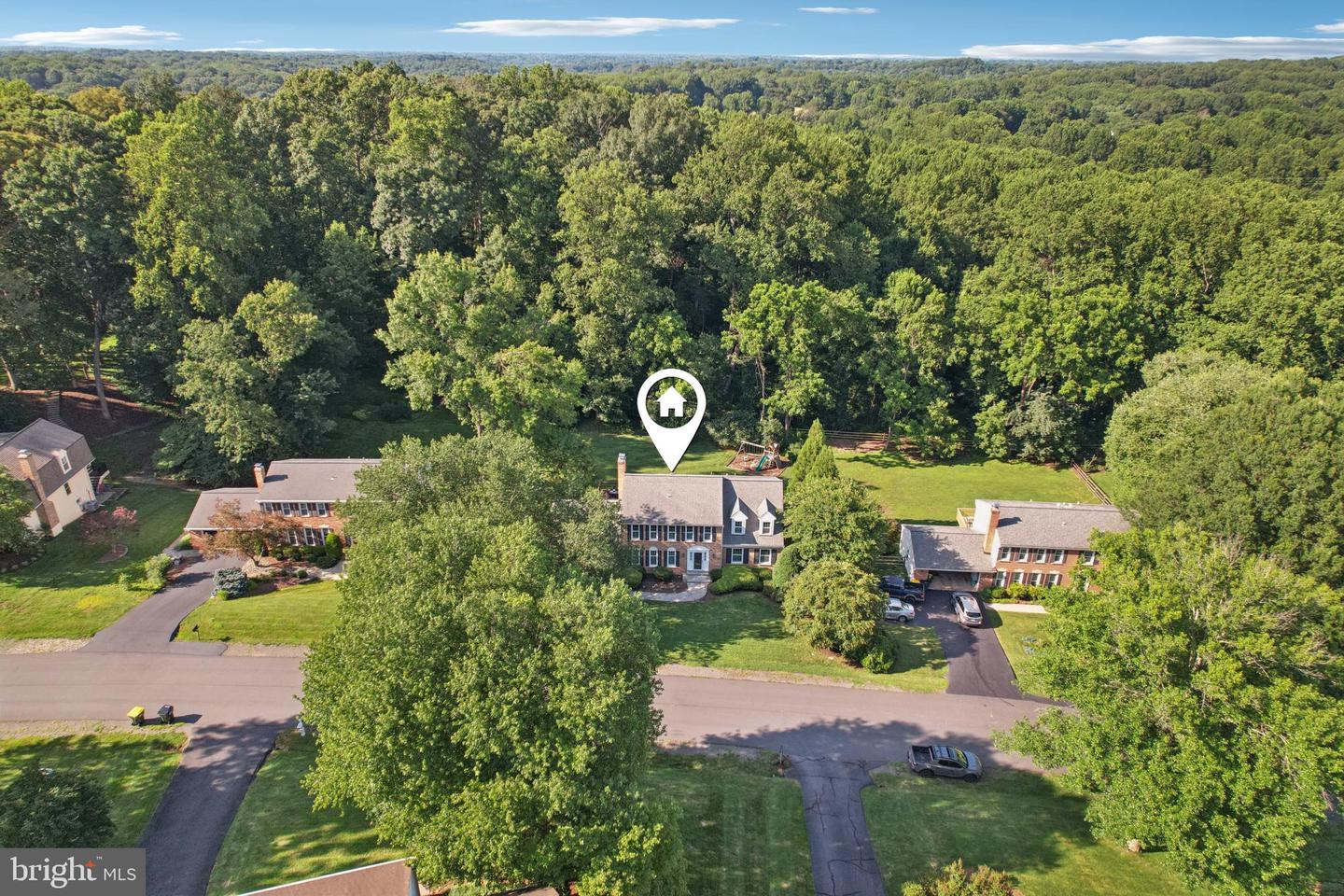 10182 HILLINGTON CT, VIENNA, Virginia 22182, 5 Bedrooms Bedrooms, ,3 BathroomsBathrooms,Residential,For sale,10182 HILLINGTON CT,VAFX2255714 MLS # VAFX2255714