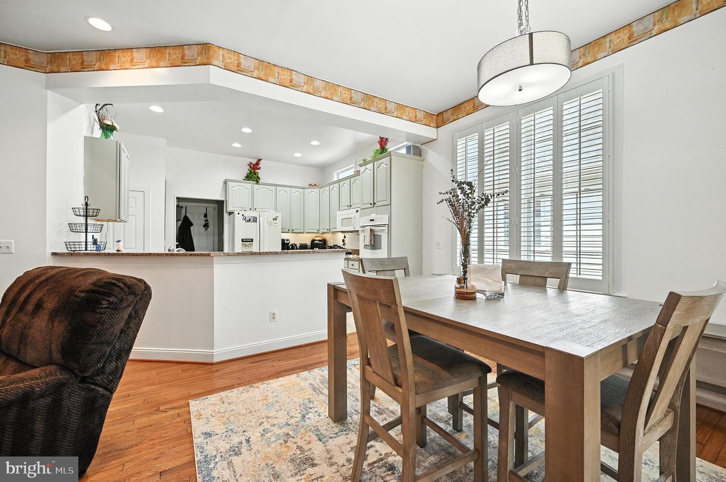 15509 HAGEN WAY, HAYMARKET, Virginia 20169, 2 Bedrooms Bedrooms, ,3 BathroomsBathrooms,Residential,For sale,15509 HAGEN WAY,VAPW2099338 MLS # VAPW2099338