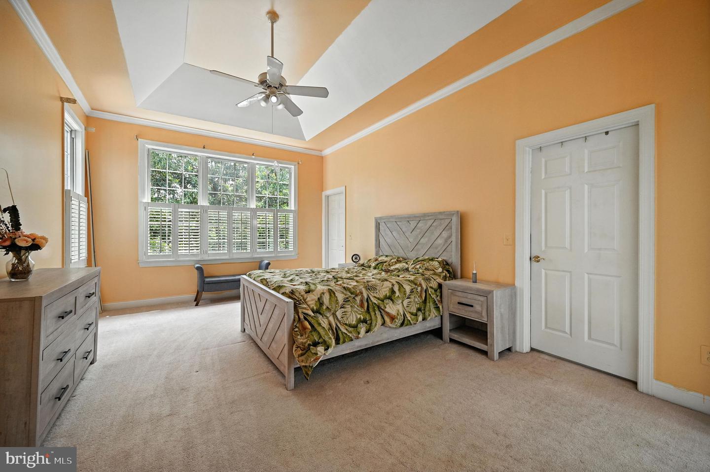 15509 HAGEN WAY, HAYMARKET, Virginia 20169, 2 Bedrooms Bedrooms, ,3 BathroomsBathrooms,Residential,For sale,15509 HAGEN WAY,VAPW2099338 MLS # VAPW2099338