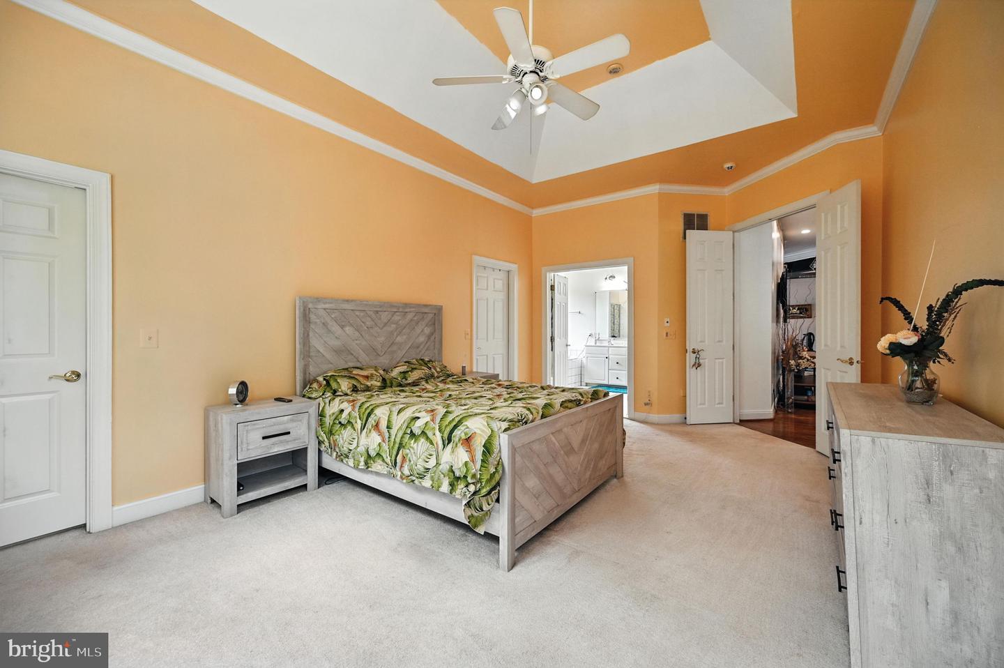 15509 HAGEN WAY, HAYMARKET, Virginia 20169, 2 Bedrooms Bedrooms, ,3 BathroomsBathrooms,Residential,For sale,15509 HAGEN WAY,VAPW2099338 MLS # VAPW2099338